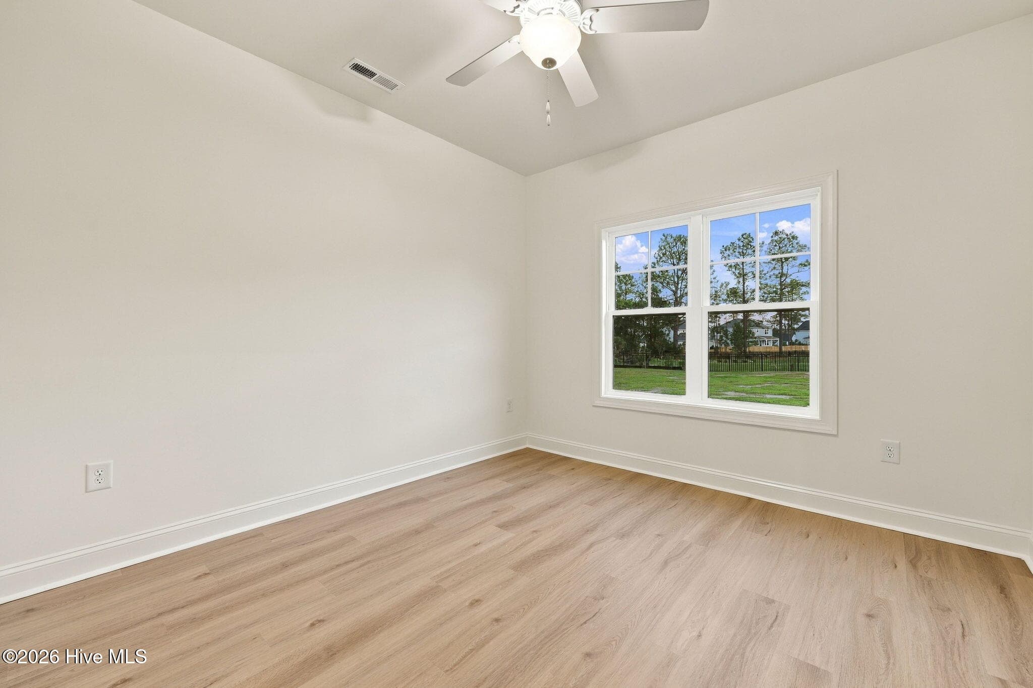 1st Floor Guest Suite - 510 Amersham Road, Carthage, NC 28327