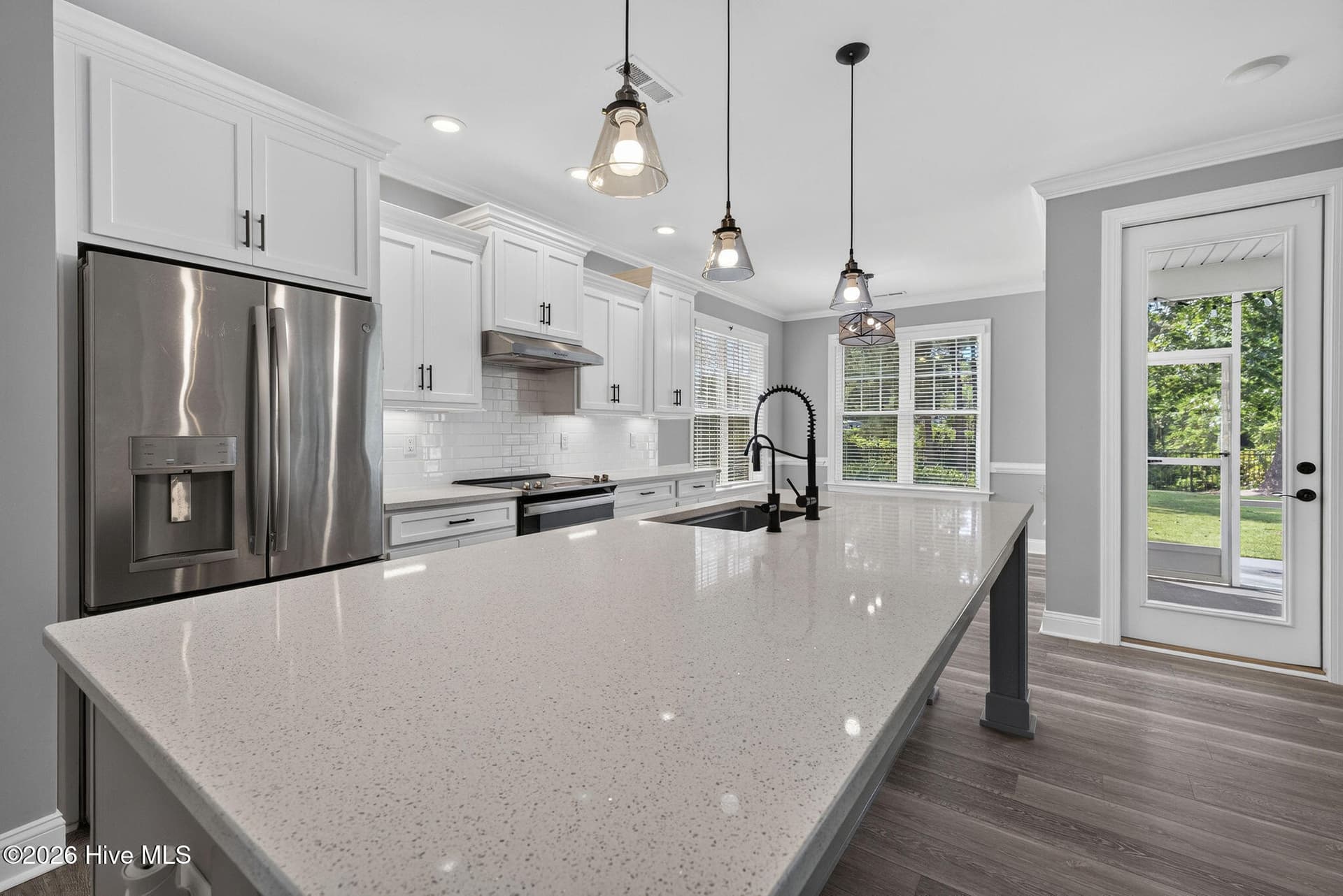 Single Family Residence at 646 Crown Pointe Drive, Hampstead, NC 28443, photo 10 of 44