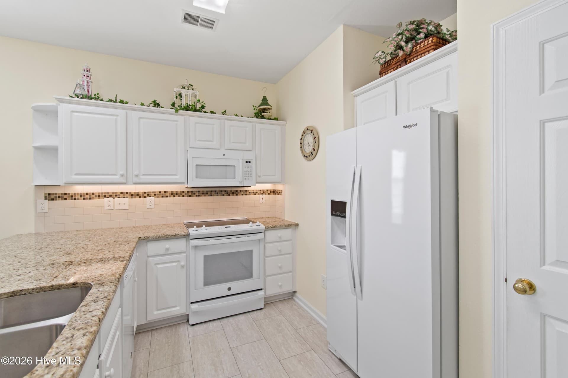 Condominium at 940 Great Egret Circle SW # 2, Sunset Beach, NC 28468, photo 12 of 56