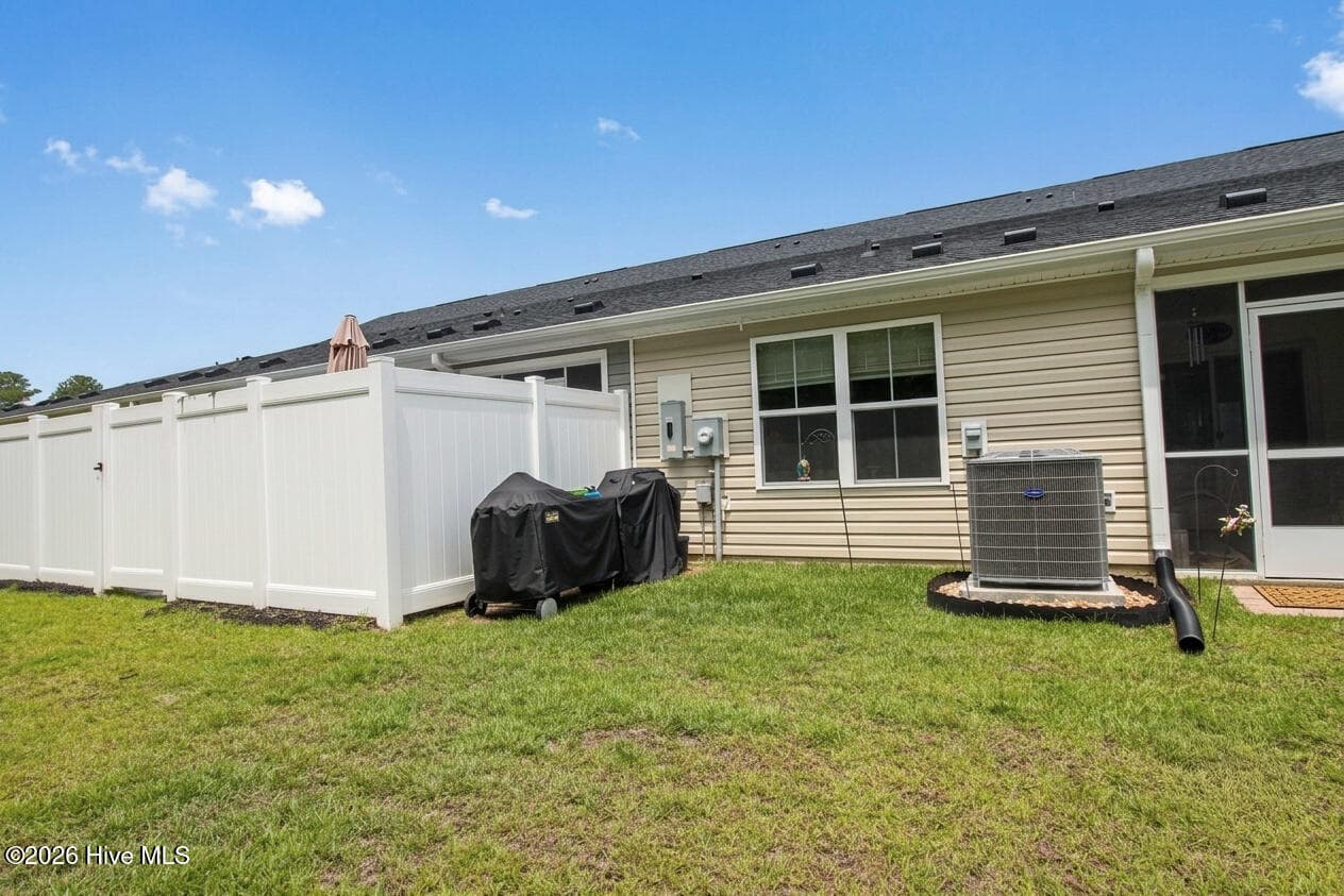 Townhouse at 2049 Parow Lane NW, Calabash, NC 28467, photo 42 of 71