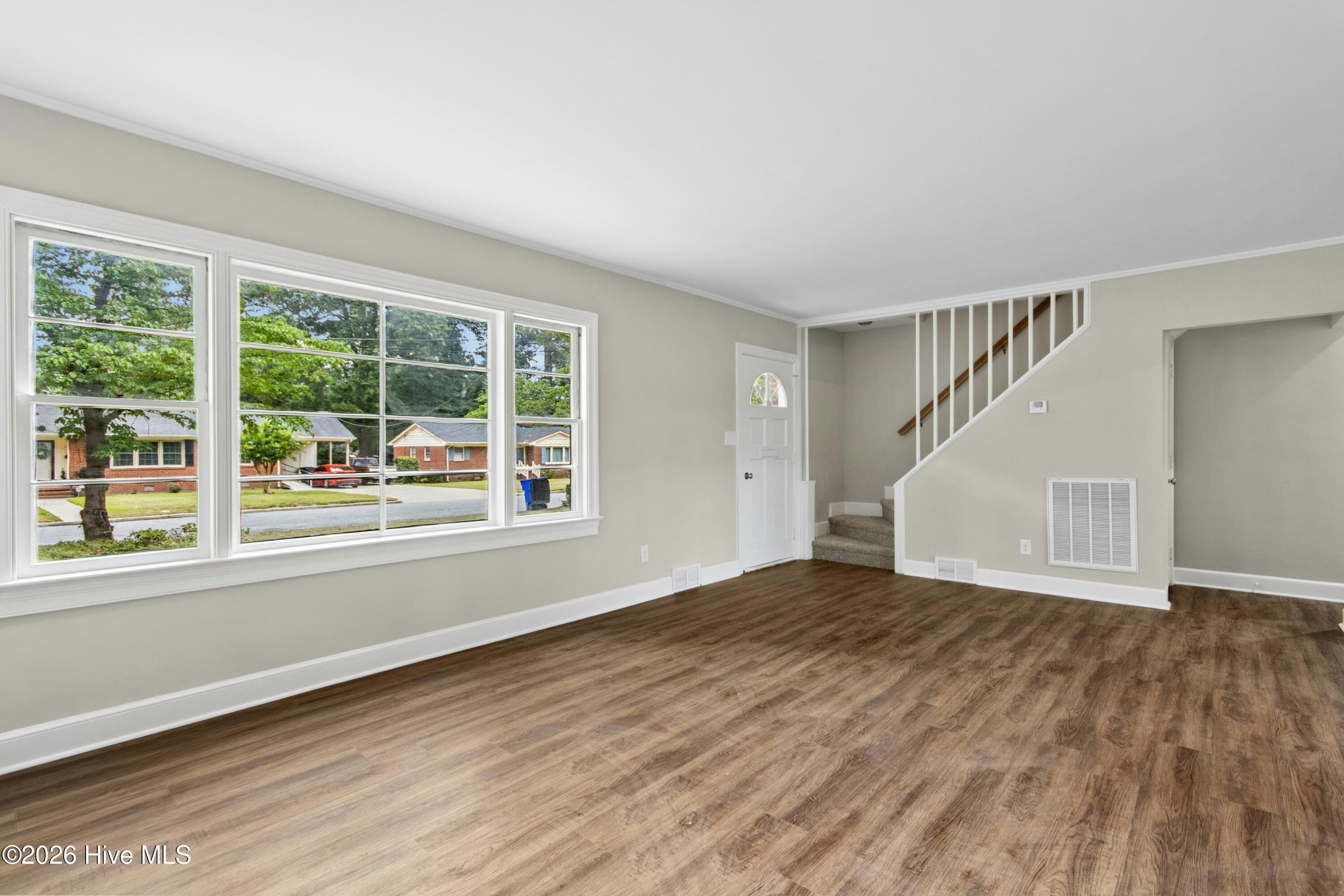 Single Family Residence at 205 Hill Street, Kinston, NC 28501, photo 7 of 27