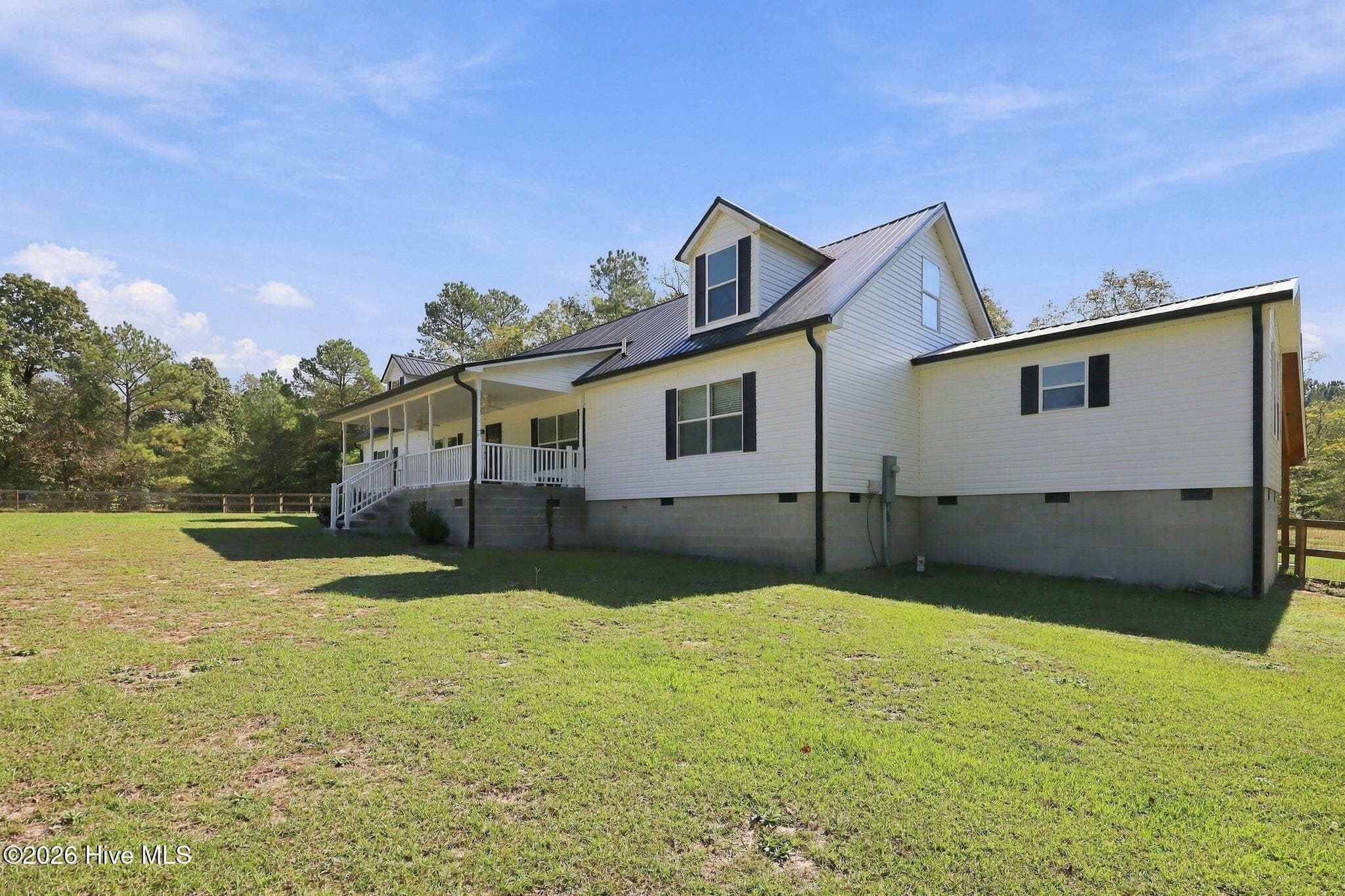 Single Family Residence at 21708 Old Maxton Road, Maxton, NC 28364, photo 37 of 50