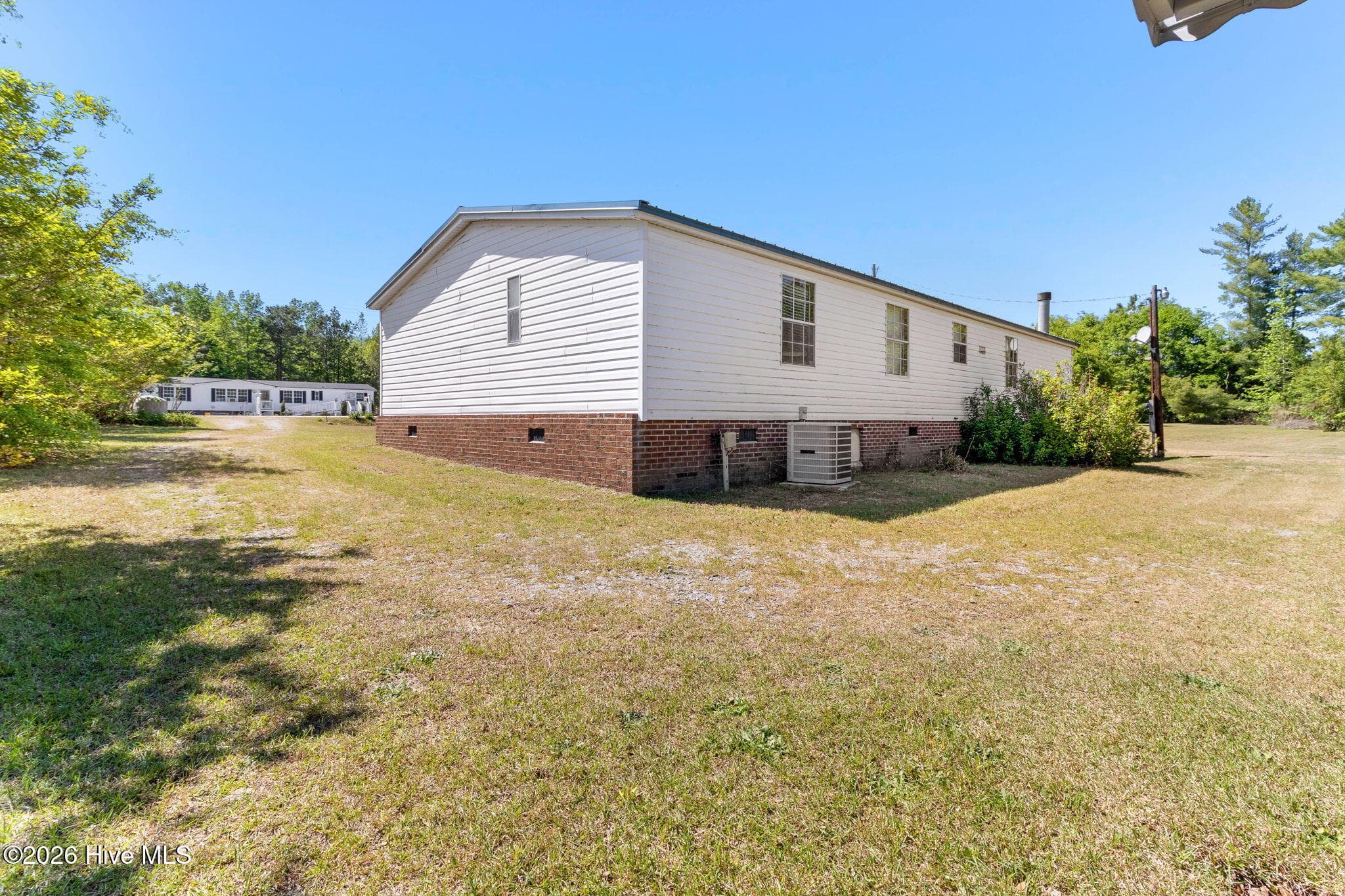 Manufactured Home at 4652 Faith Baptist Church Road, Pinetops, NC 27864, photo 68 of 145