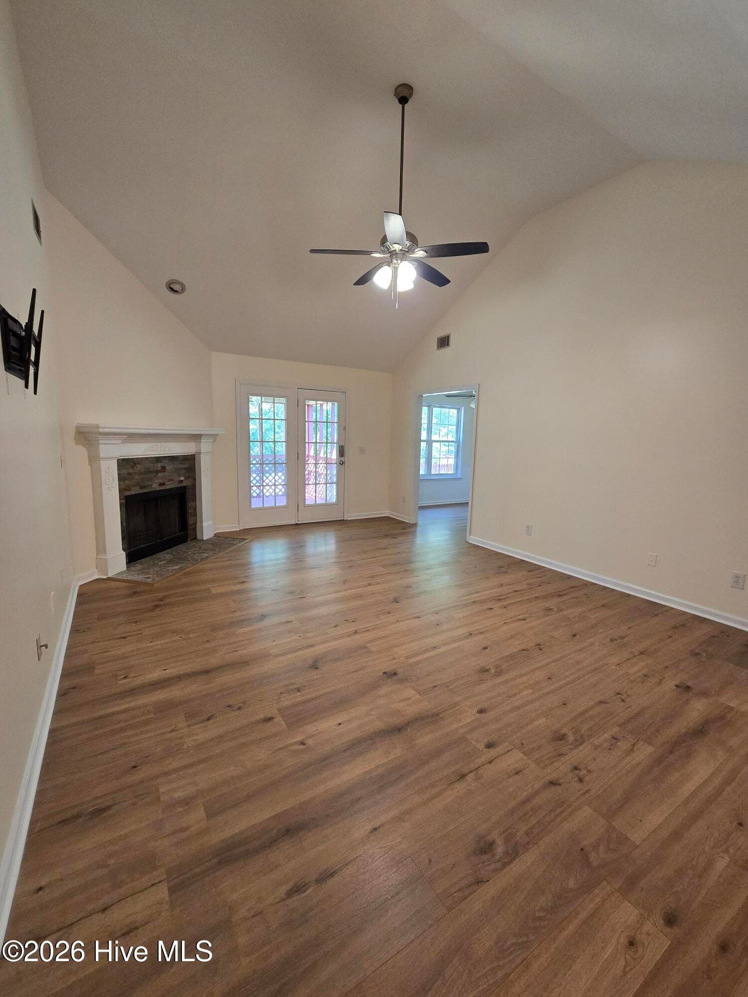 Single Family Residence at 4536 Country Glen Circle, Grovetown, GA 30813, photo 8 of 47
