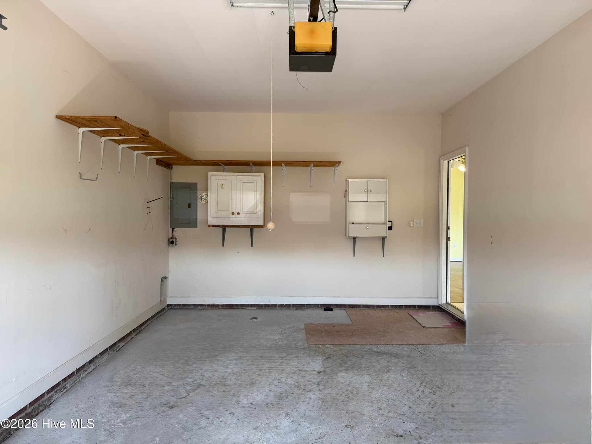 1 car attached garage - 2059 Briarwood Drive, Kinston, NC 28501