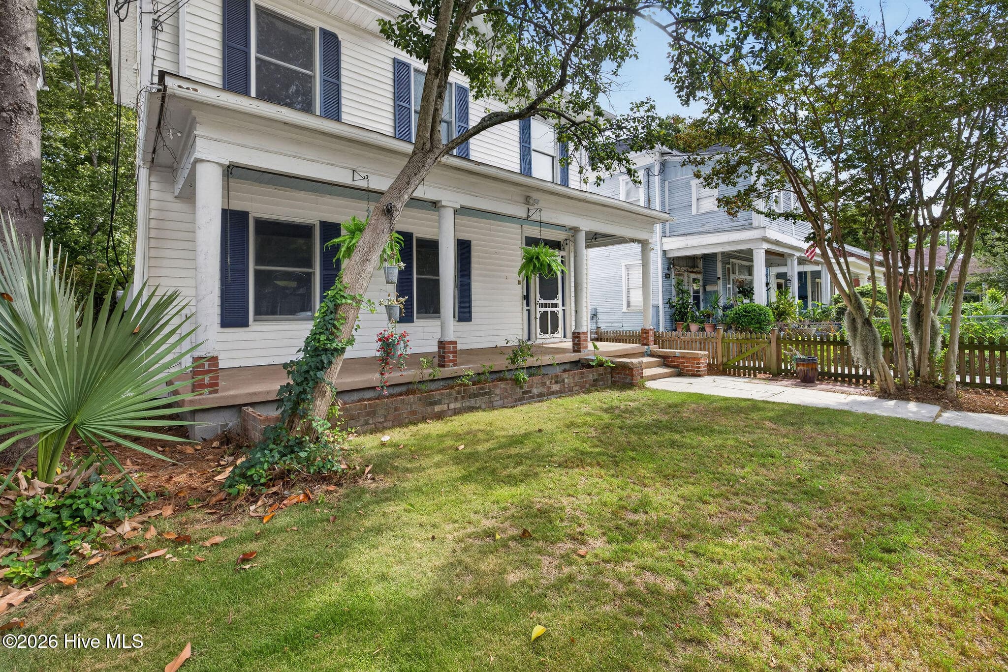 Duplex at 310 N 5th Avenue, Wilmington, NC 28401, photo 5 of 64
