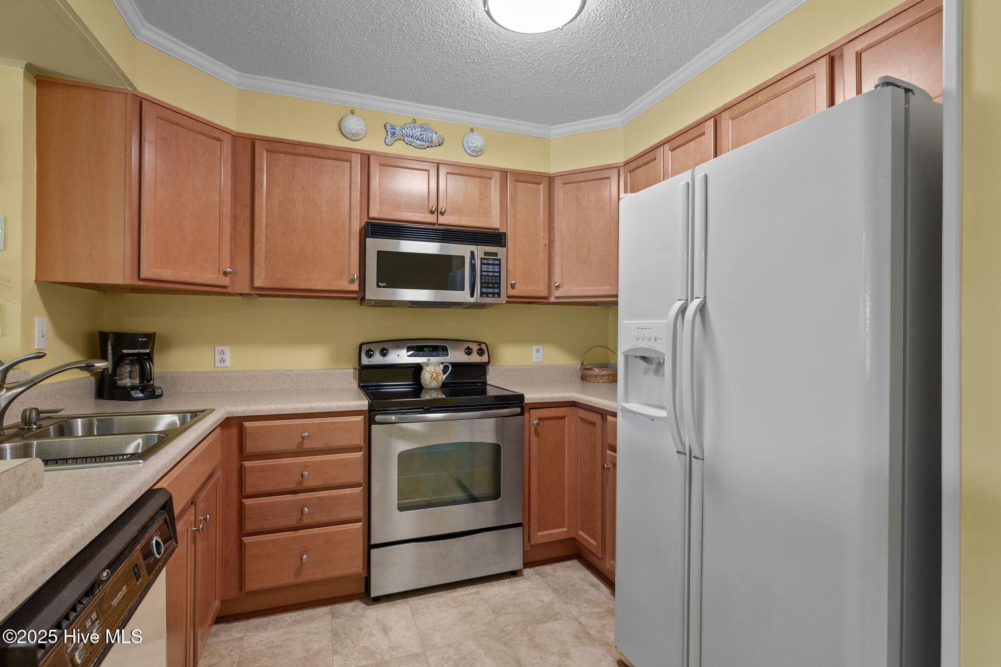 Condominium at 2509 W Fort Macon Road 103-B, Atlantic Beach, NC 28512, photo 6 of 47