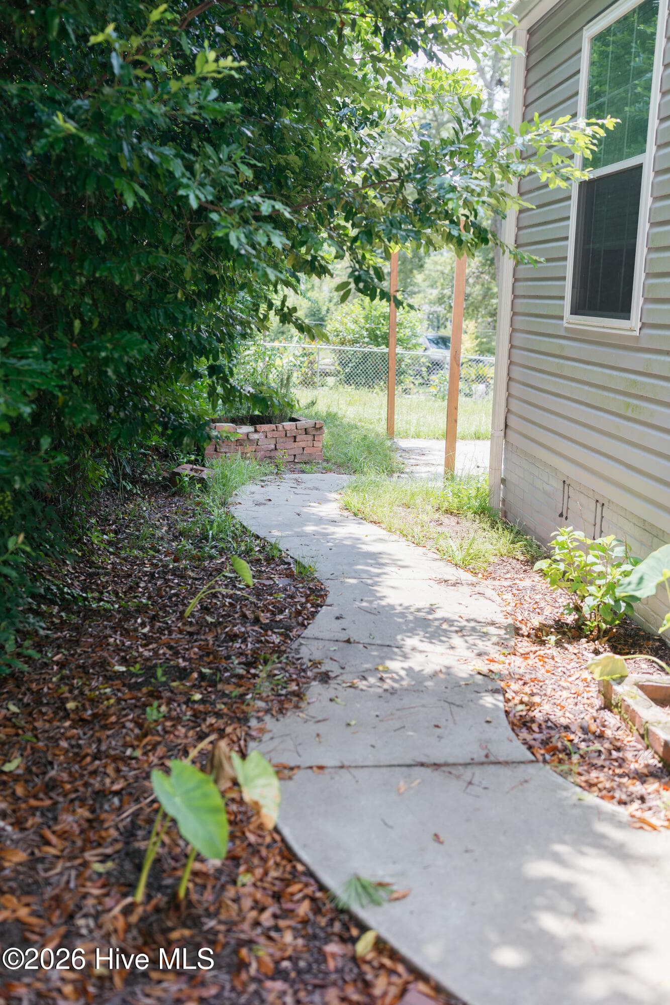 Single Family Residence at 1720 Oak Drive, Augusta, GA 30904, photo 6 of 23