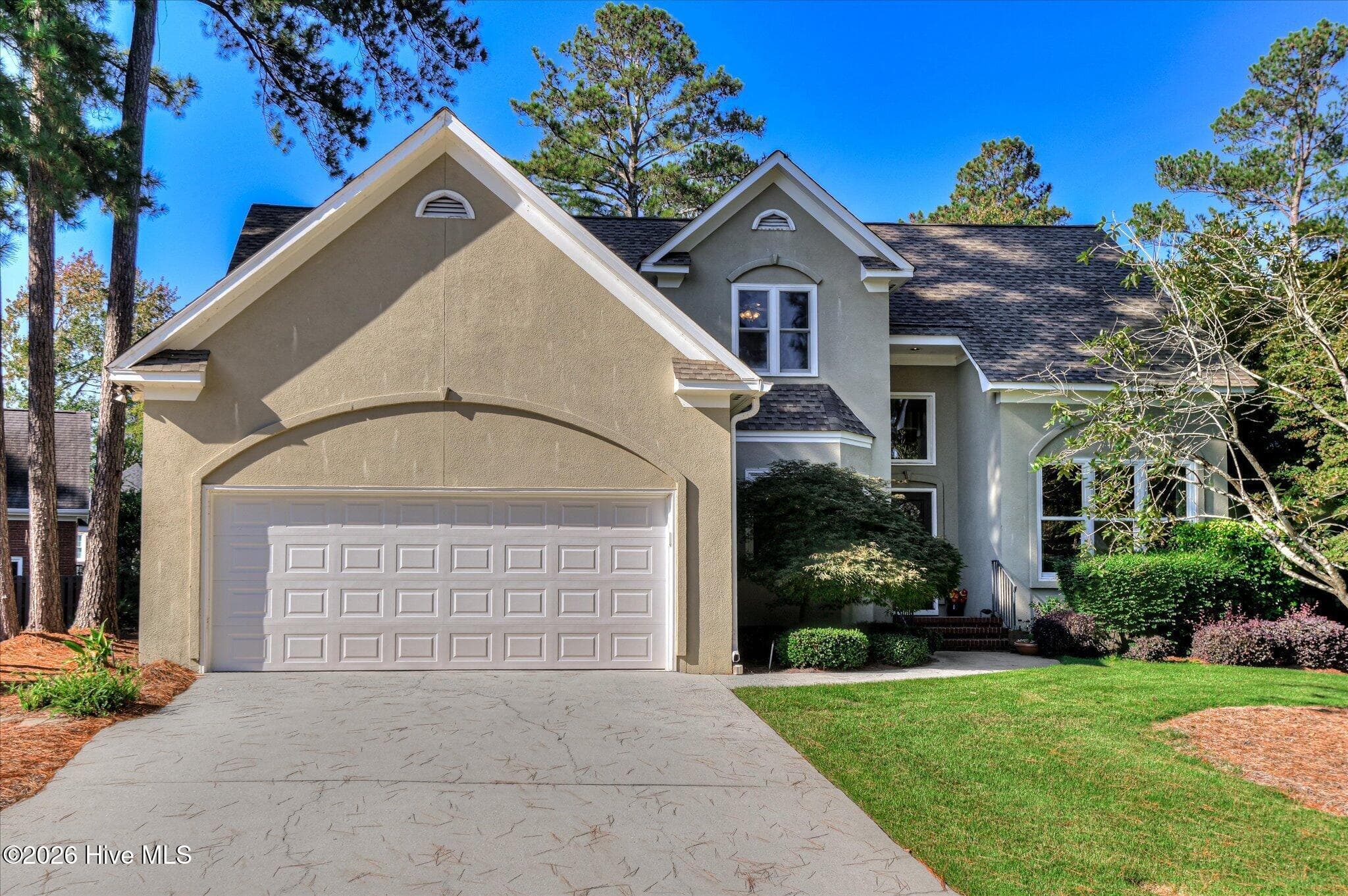 Single Family Residence at 670 Glen Abbey Drive, Martinez, GA 30907, photo 4 of 62