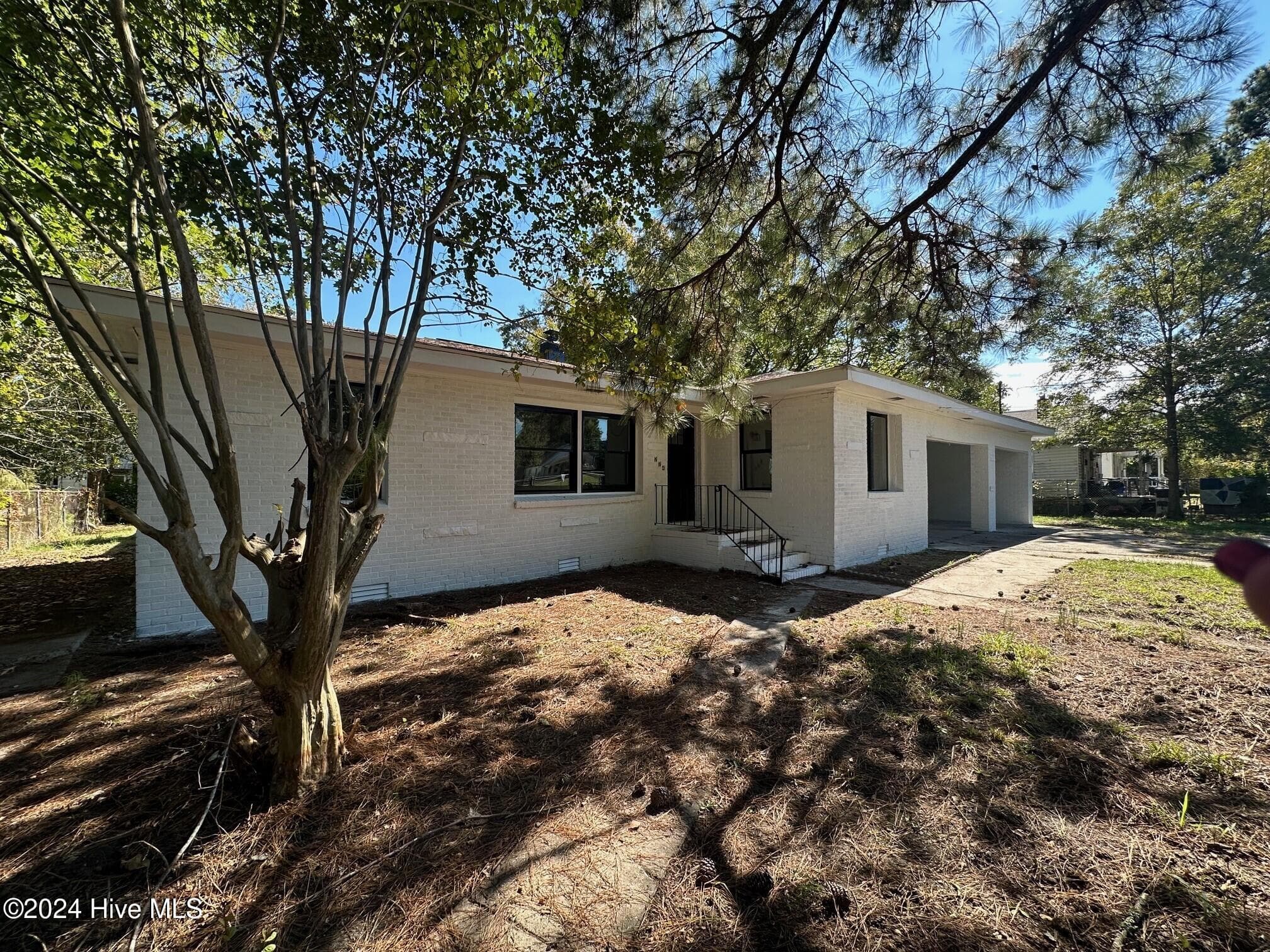 Single Family Residence at 224 Hill Street, Ahoskie, NC 27910, photo 3 of 25