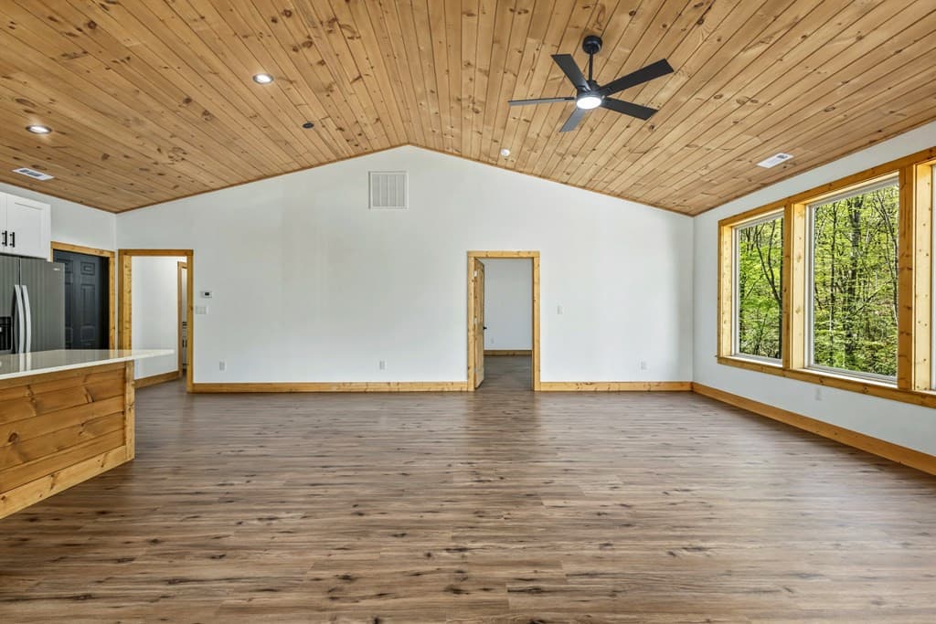 Single Family Residence at 342 Hunter Ridge, Murphy, NC 28906, photo 20 of 82