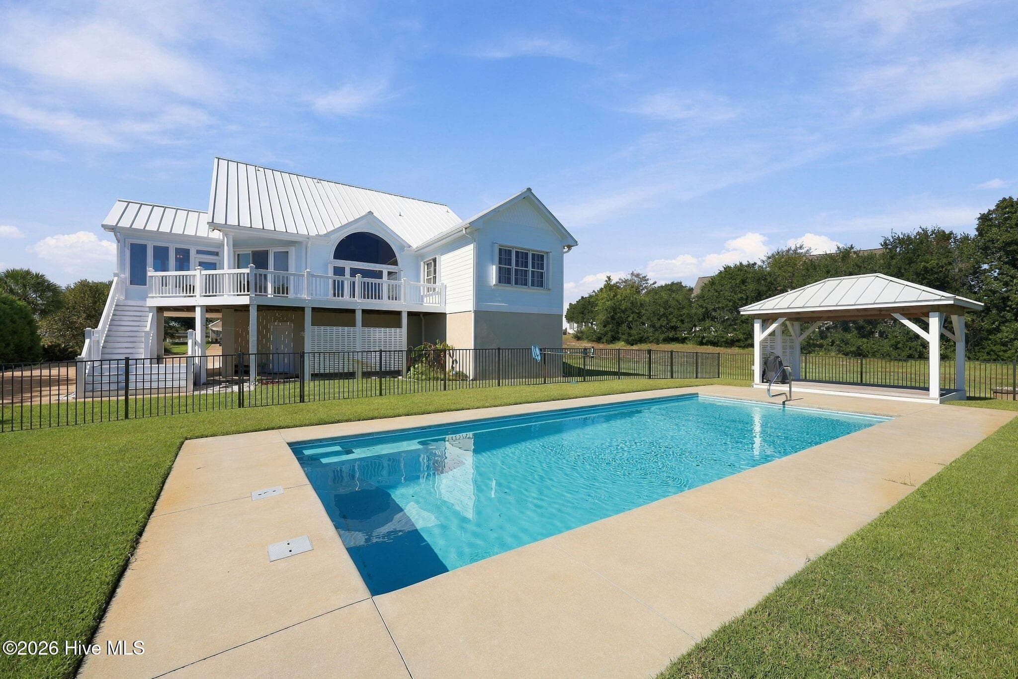 Single Family Residence at 5 Ballast Point Road, Hampstead, NC 28443, photo 4 of 67