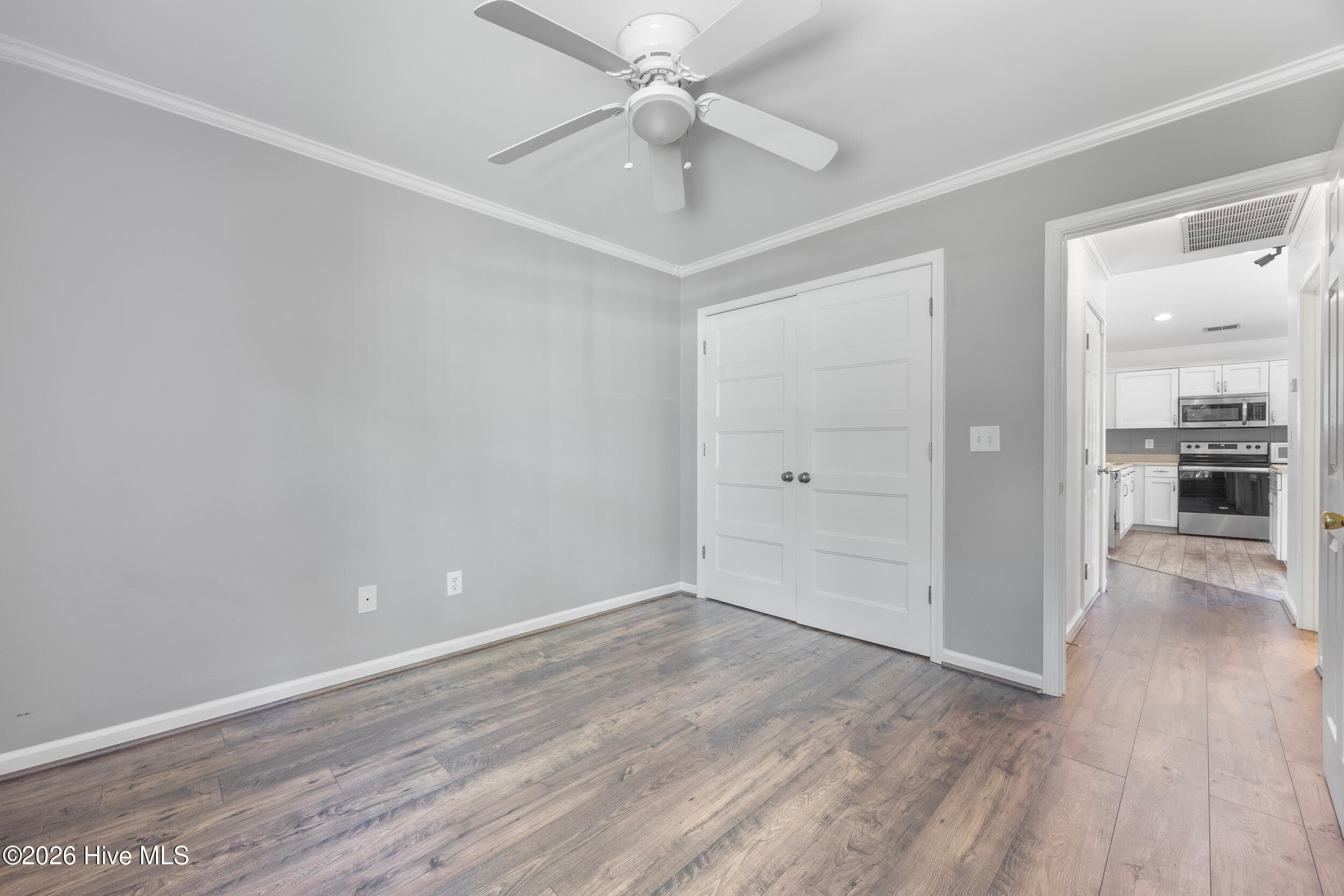 Single Family Residence at 605 Brookbend Drive, Wilmington, NC 28411, photo 24 of 40
