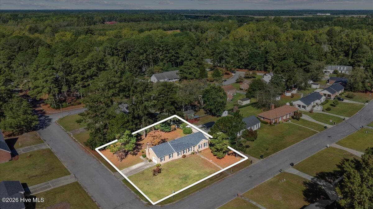 Single Family Residence at 3000 Camelot Drive, Kinston, NC 28504, photo 12 of 51