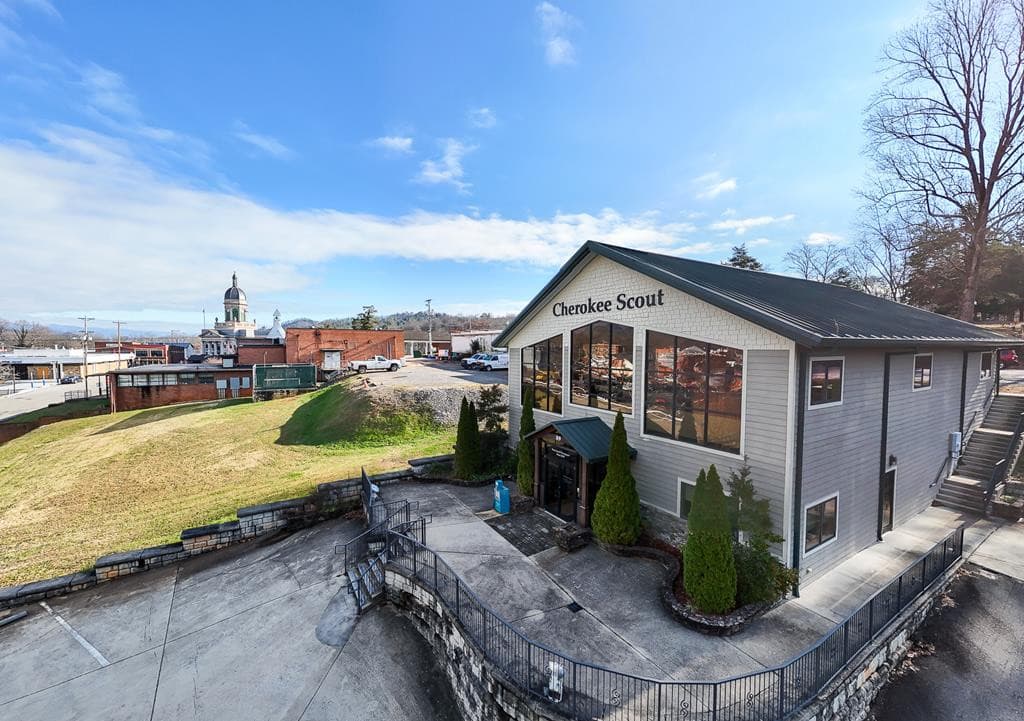 89 Sycamore Street, Murphy, NC 28906