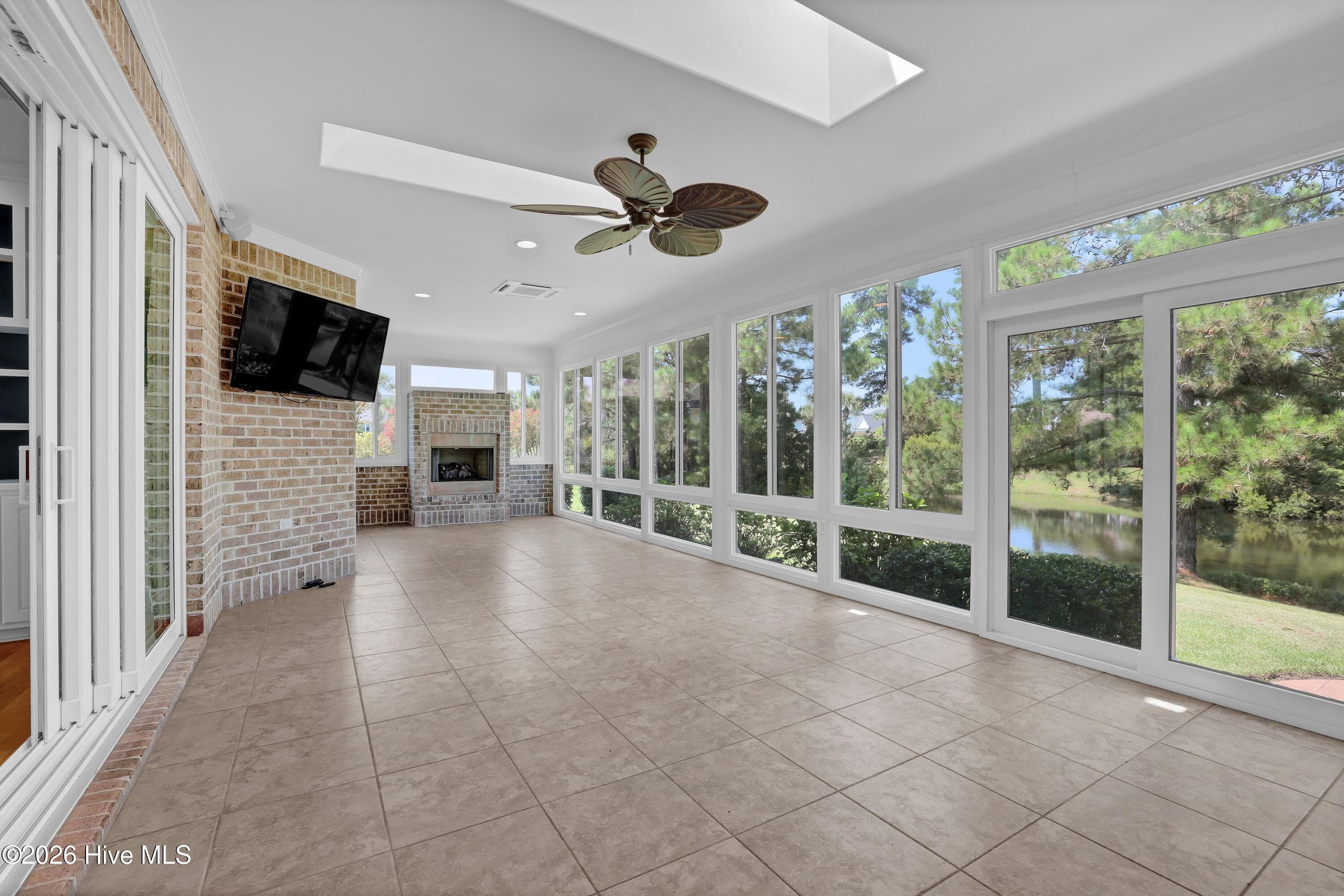 Single Family Residence at 1334 Hydrangea Court, Leland, NC 28451, photo 2 of 6