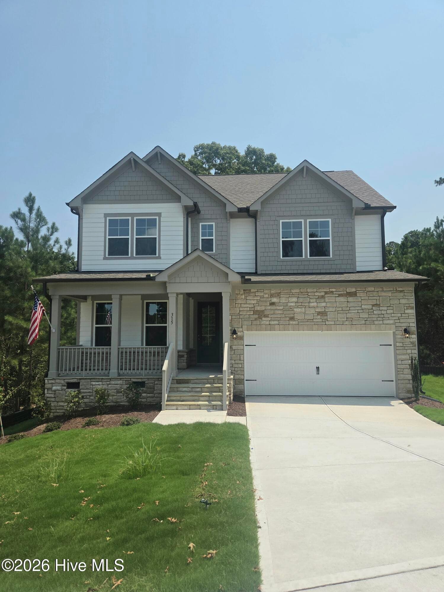 Single Family Residence at 315 Queensferry Lane, Aberdeen, NC 28315, photo 3 of 63
