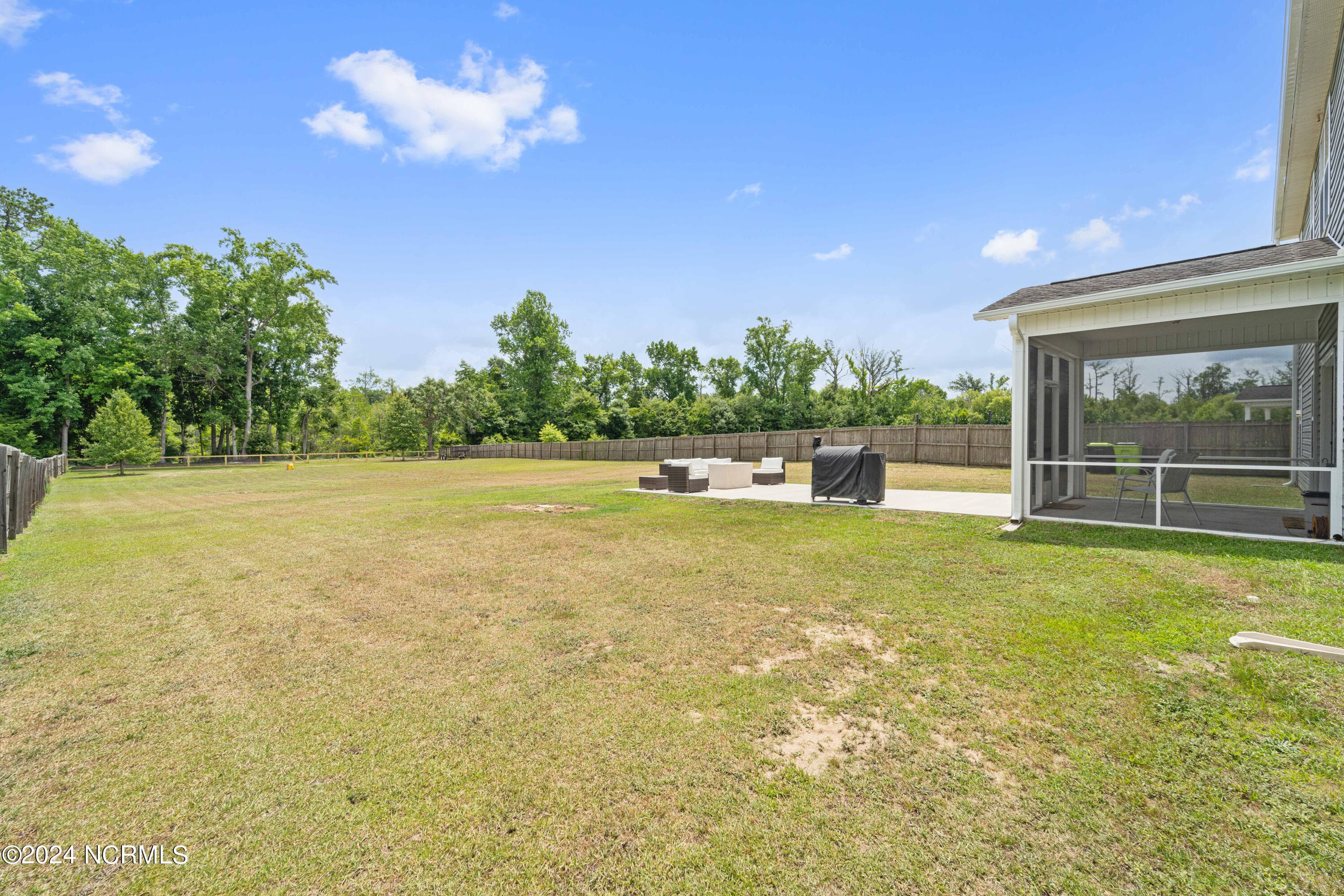 Single Family Residence at 135 Prelude Drive, Richlands, NC 28574, photo 20 of 27