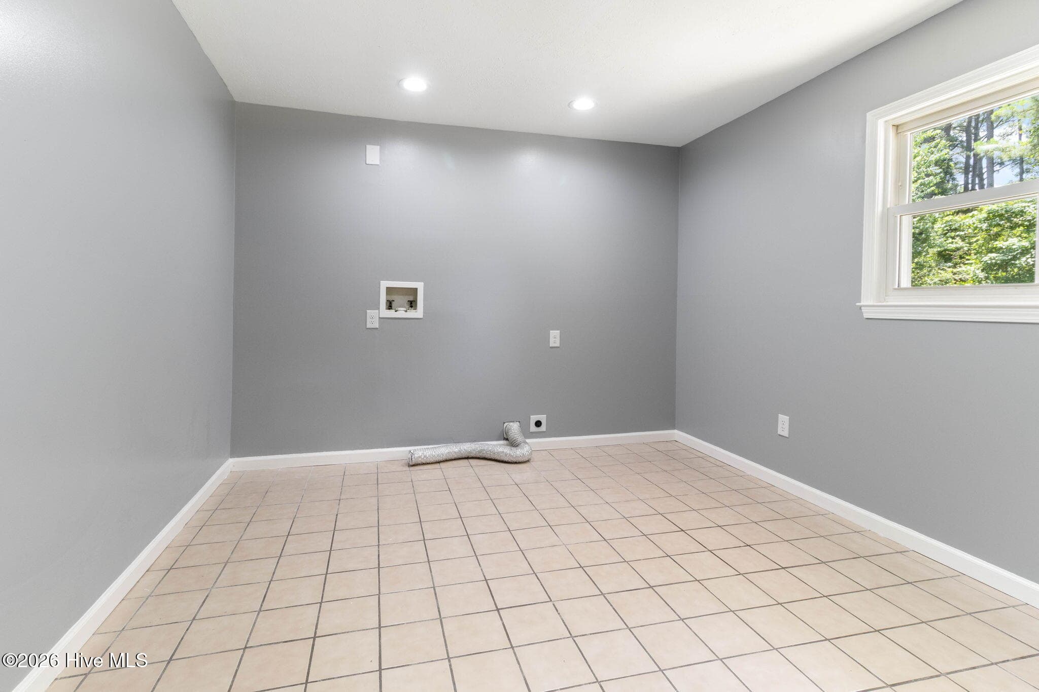 Single Family Residence at 108 Mcnatt Street, Maxton, NC 28364, photo 14 of 54