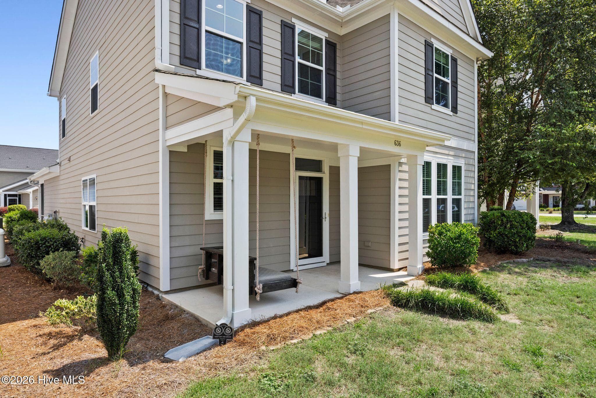 Single Family Residence at 636 Countryside Lane, Wilmington, NC 28411, photo 2 of 57