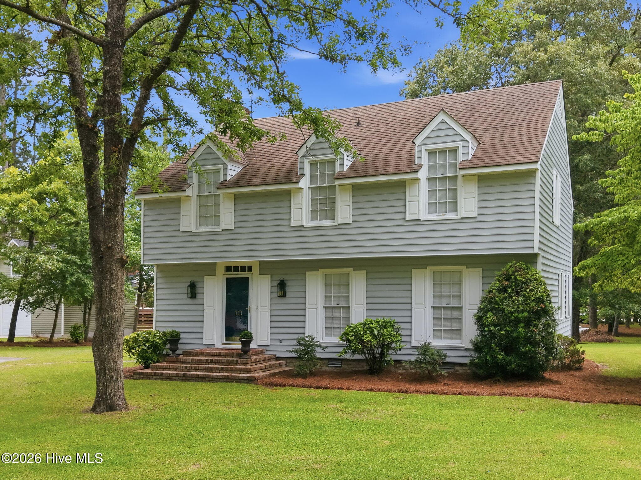 Single Family Residence at 111 N Wedgewood Drive, Washington, NC 27889, photo 4 of 5
