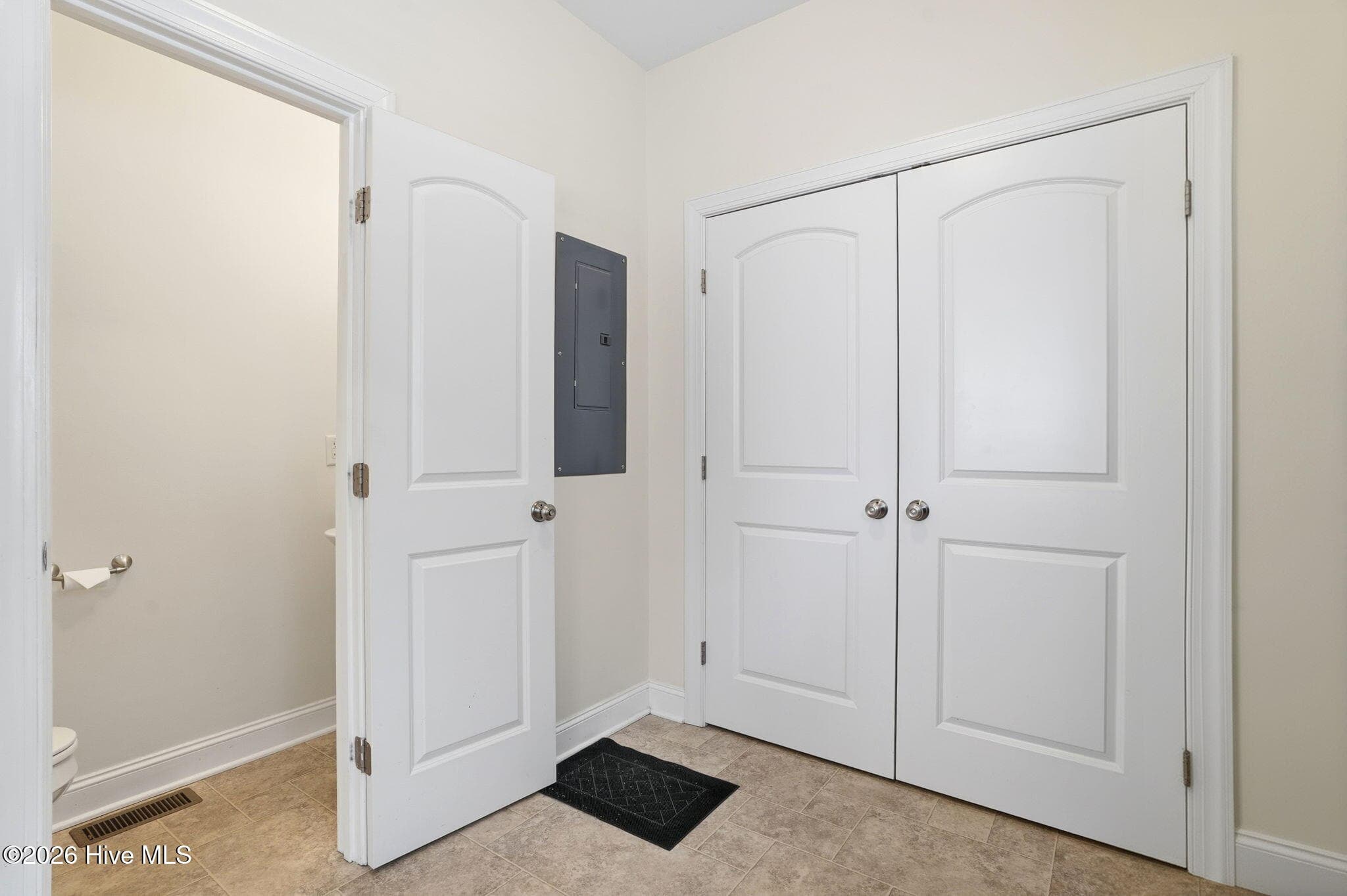 Single Family Residence at 912 E Birchwood Drive, Nashville, NC 27856, photo 15 of 53