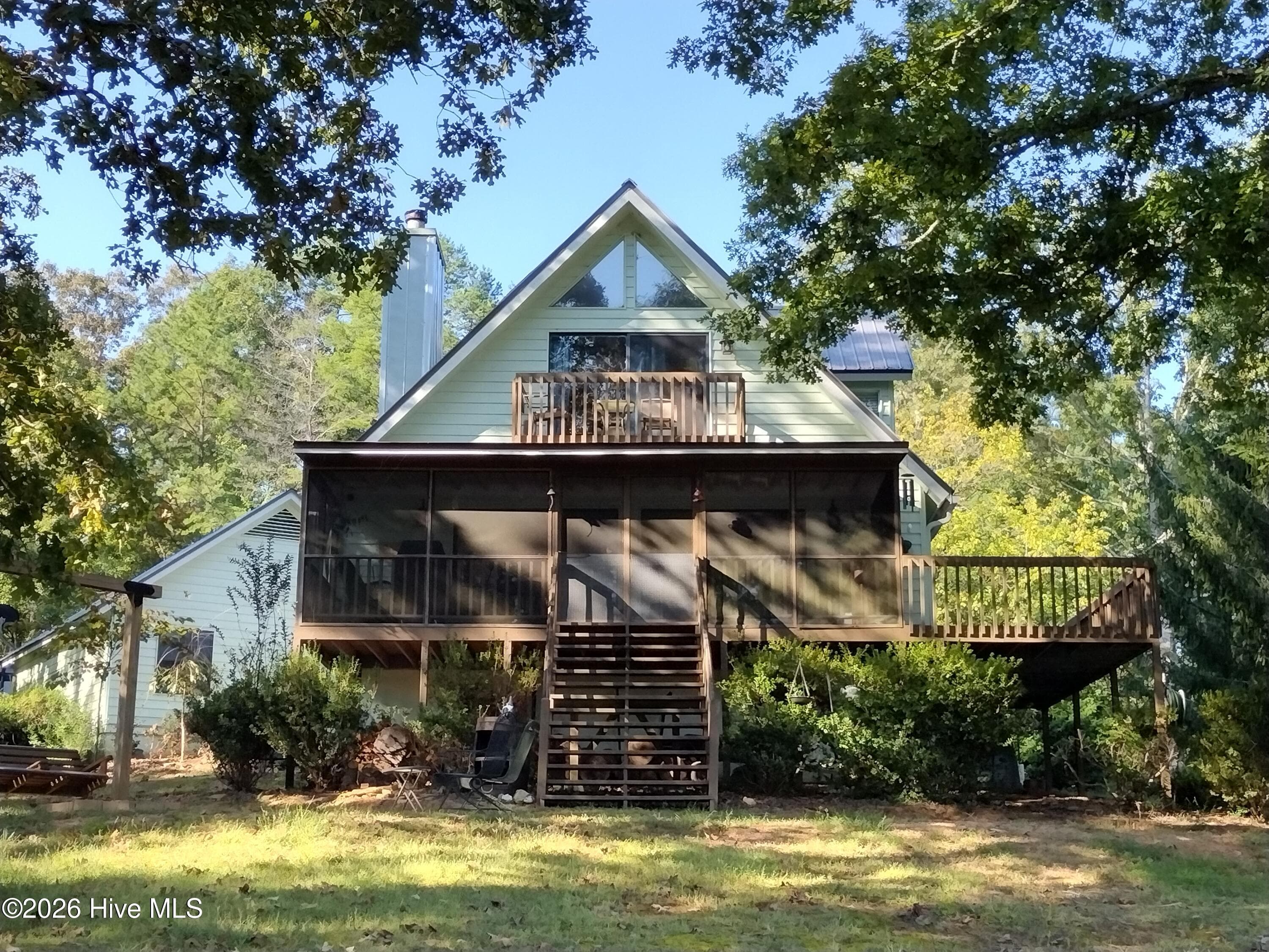 Single Family Residence at 33 Lake Wells Terrace, Murphy, NC 28906, photo 16 of 81