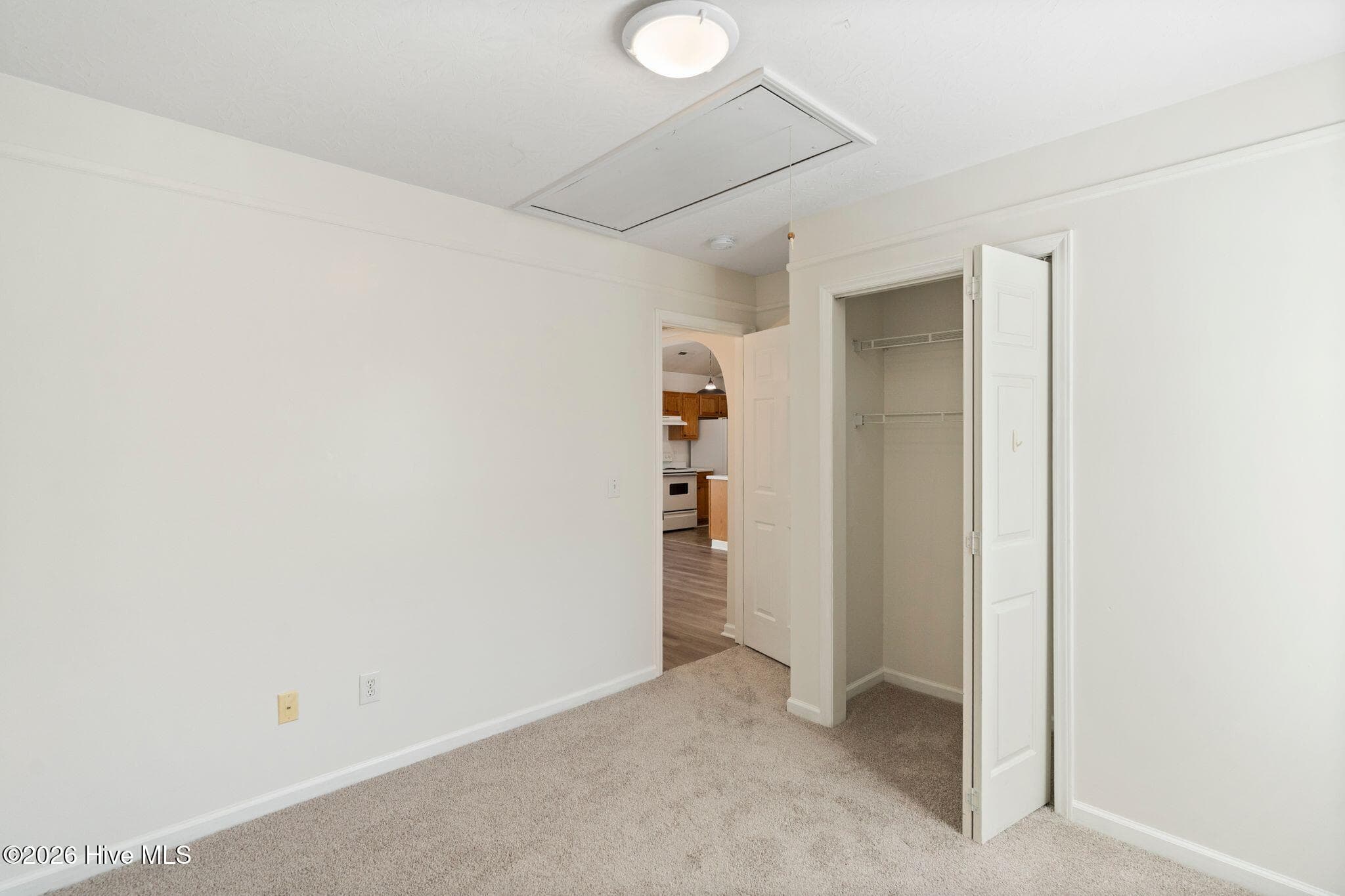 Single Family Residence at 811 Grathwol Drive, Wilmington, NC 28405, photo 17 of 41