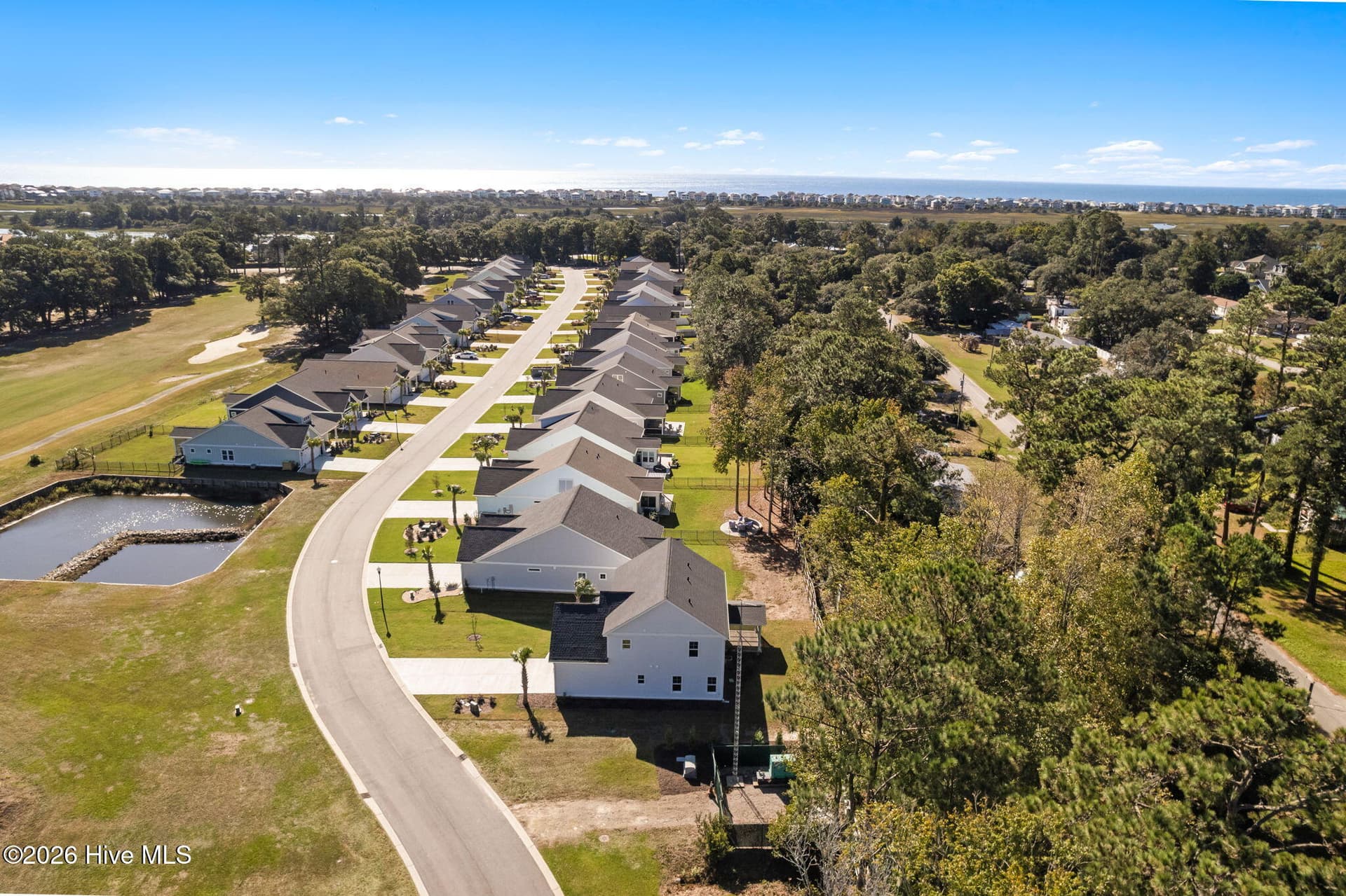 Single Family Residence at 2027 Greenside Manor Drive SW, Ocean Isle Beach, NC 28469, photo 12 of 81