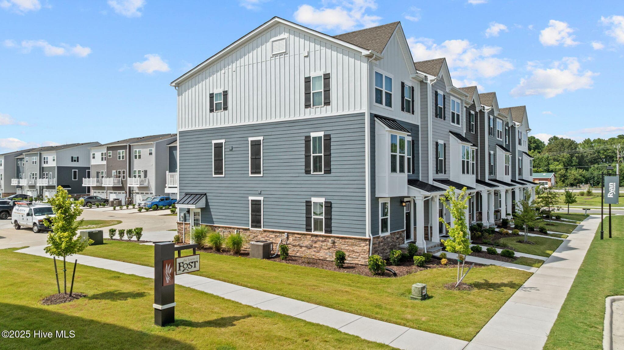 Townhouse at 110 Fost Boulevard, Moyock, NC 27958, photo 35 of 42