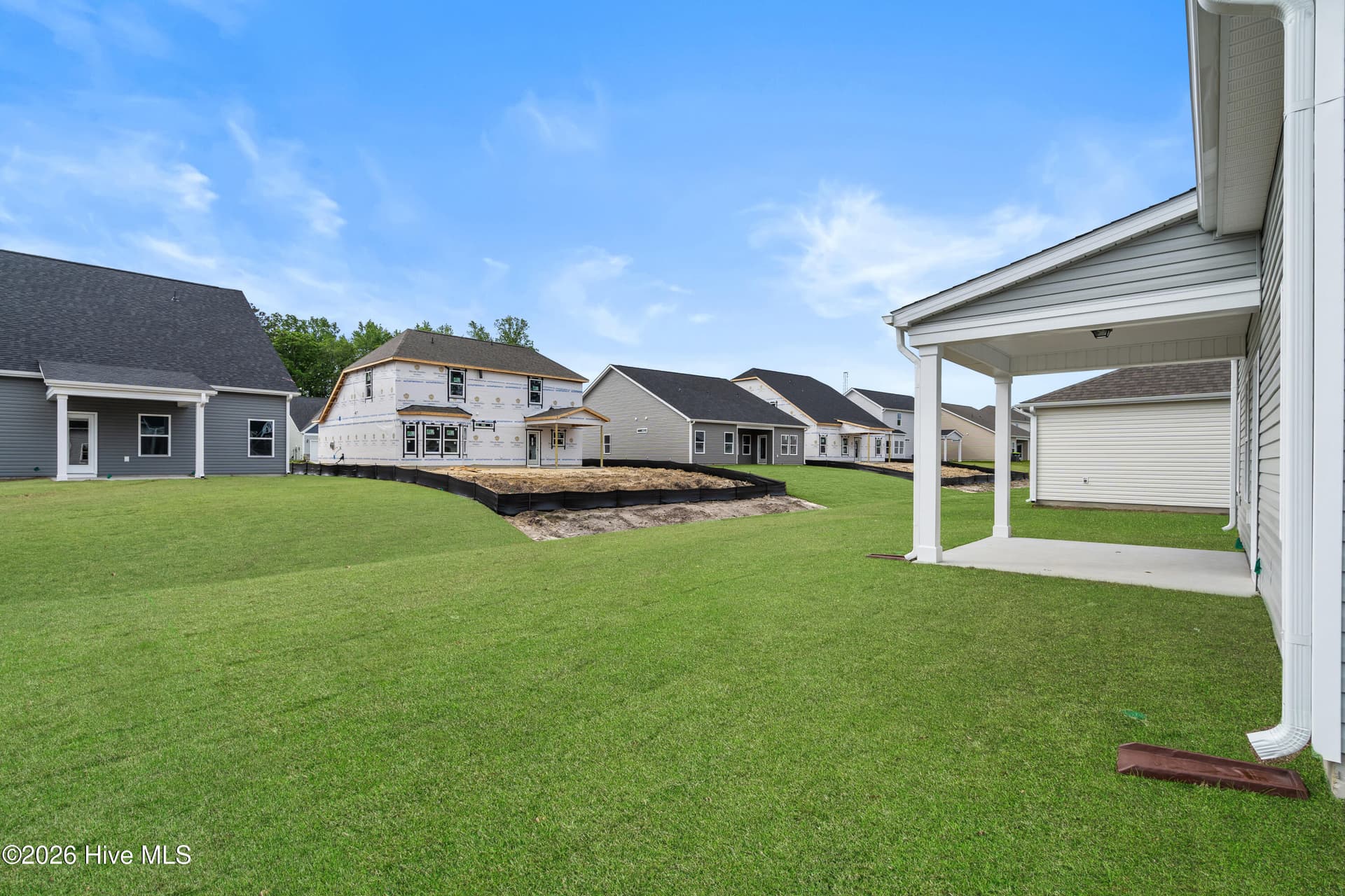 Single Family Residence at 1129 Forest Bend Drive NW, Calabash, NC 28467, photo 35 of 40