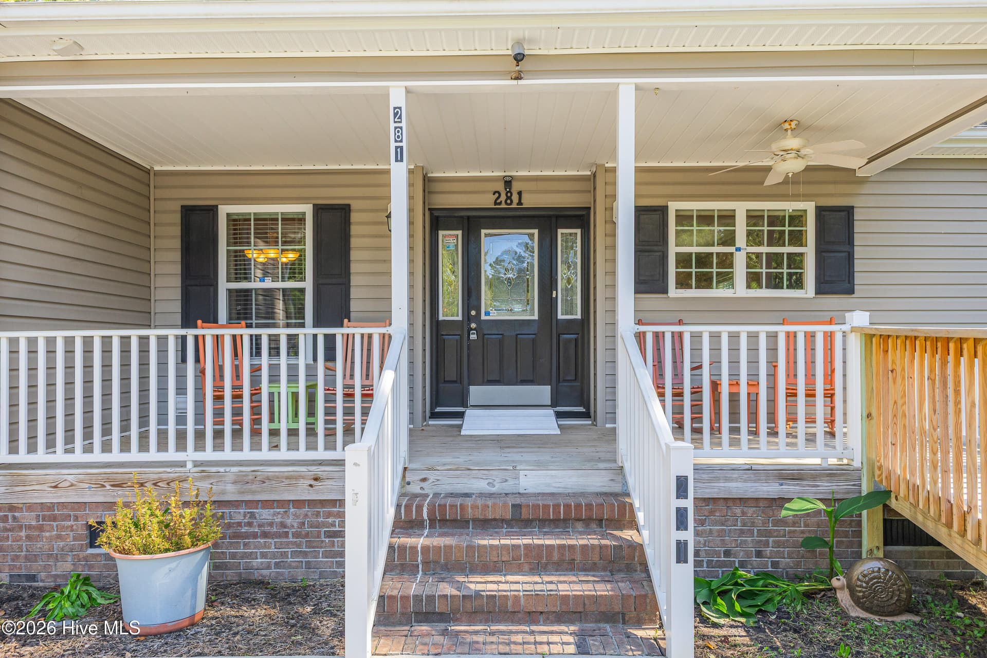 Single Family Residence at 281 Ocean Forest Drive NW, Calabash, NC 28467, photo 4 of 30