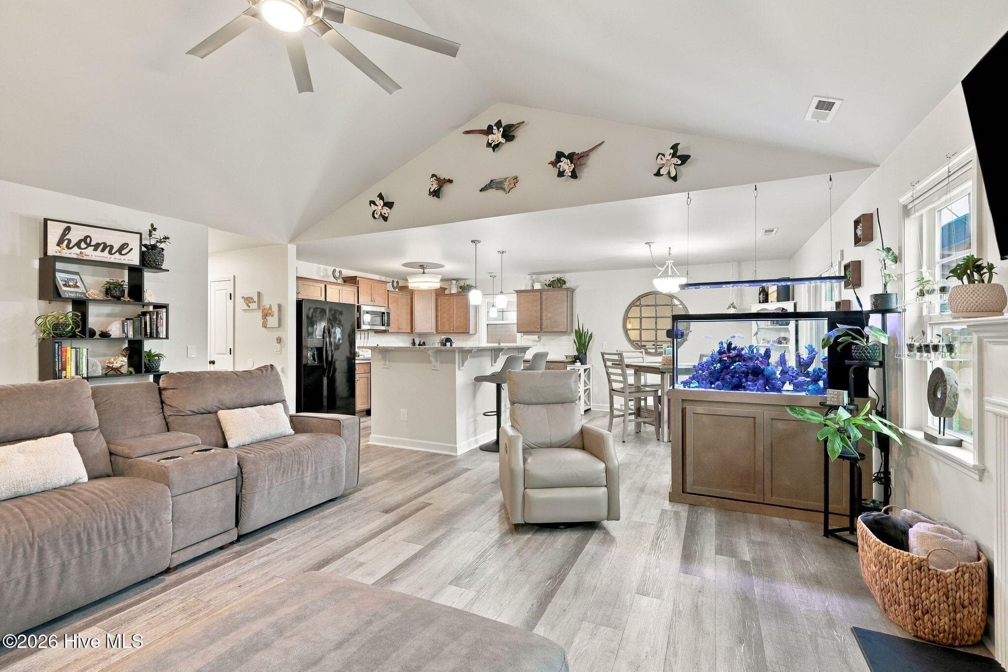 Single Family Residence at 822 Cooke Drive, Hubert, NC 28539, photo 15 of 68