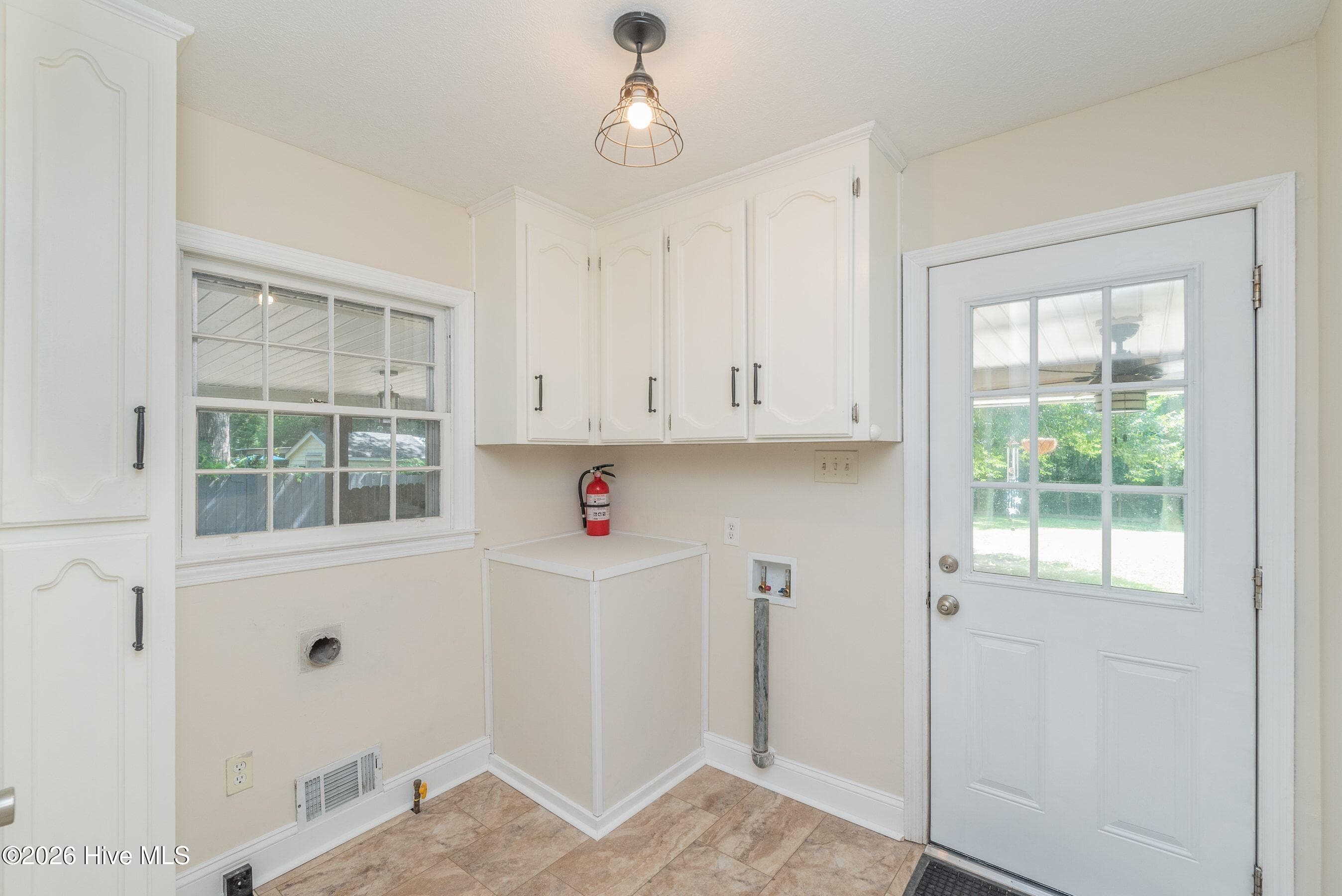 Laundry - 210 Dunbarton Circle SE, Aiken, SC 29803
