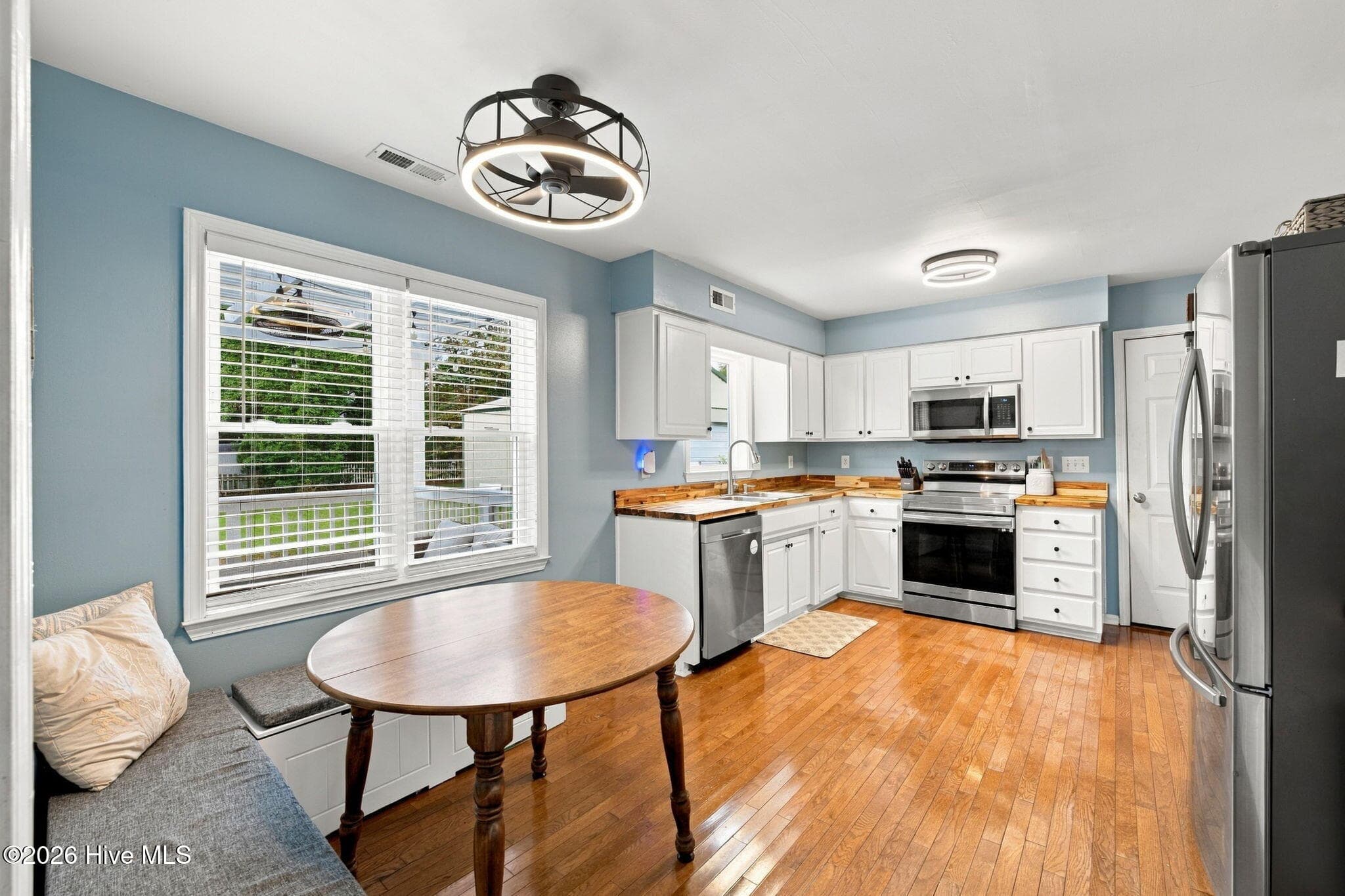 Single Family Residence at 203 Trolley Court, New Bern, NC 28560, photo 20 of 52