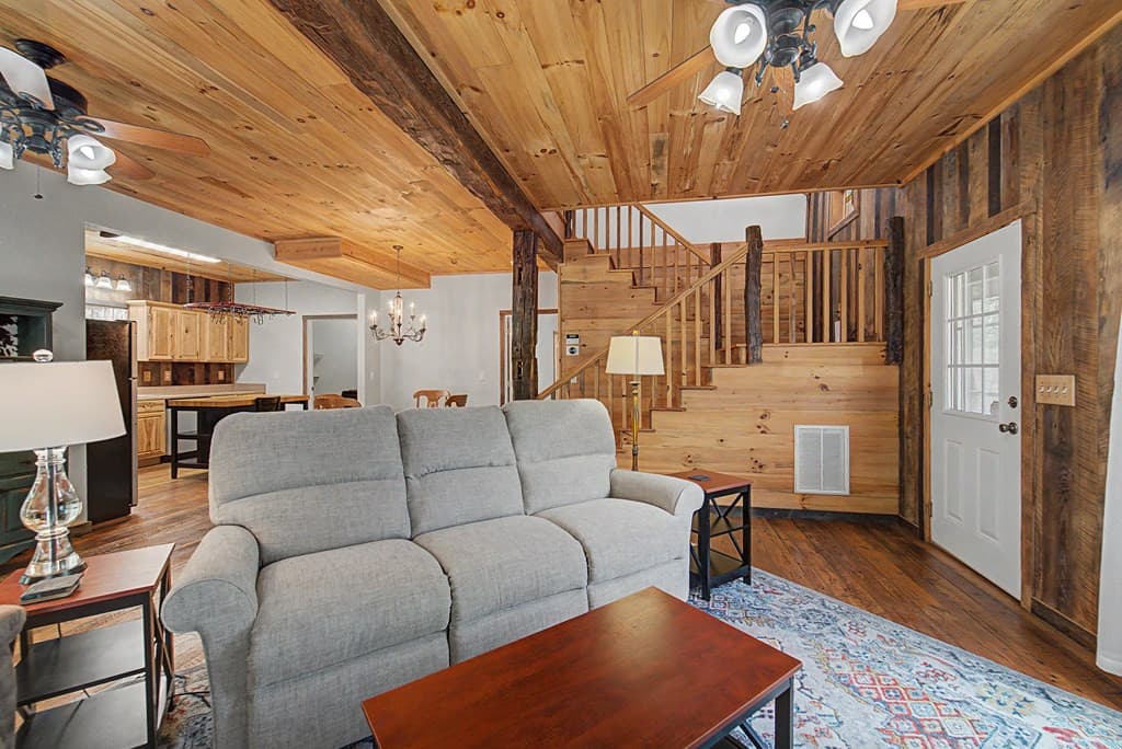 Single Family Residence at 138 Hubbell Lane, Robbinsville, NC 28771, photo 17 of 63