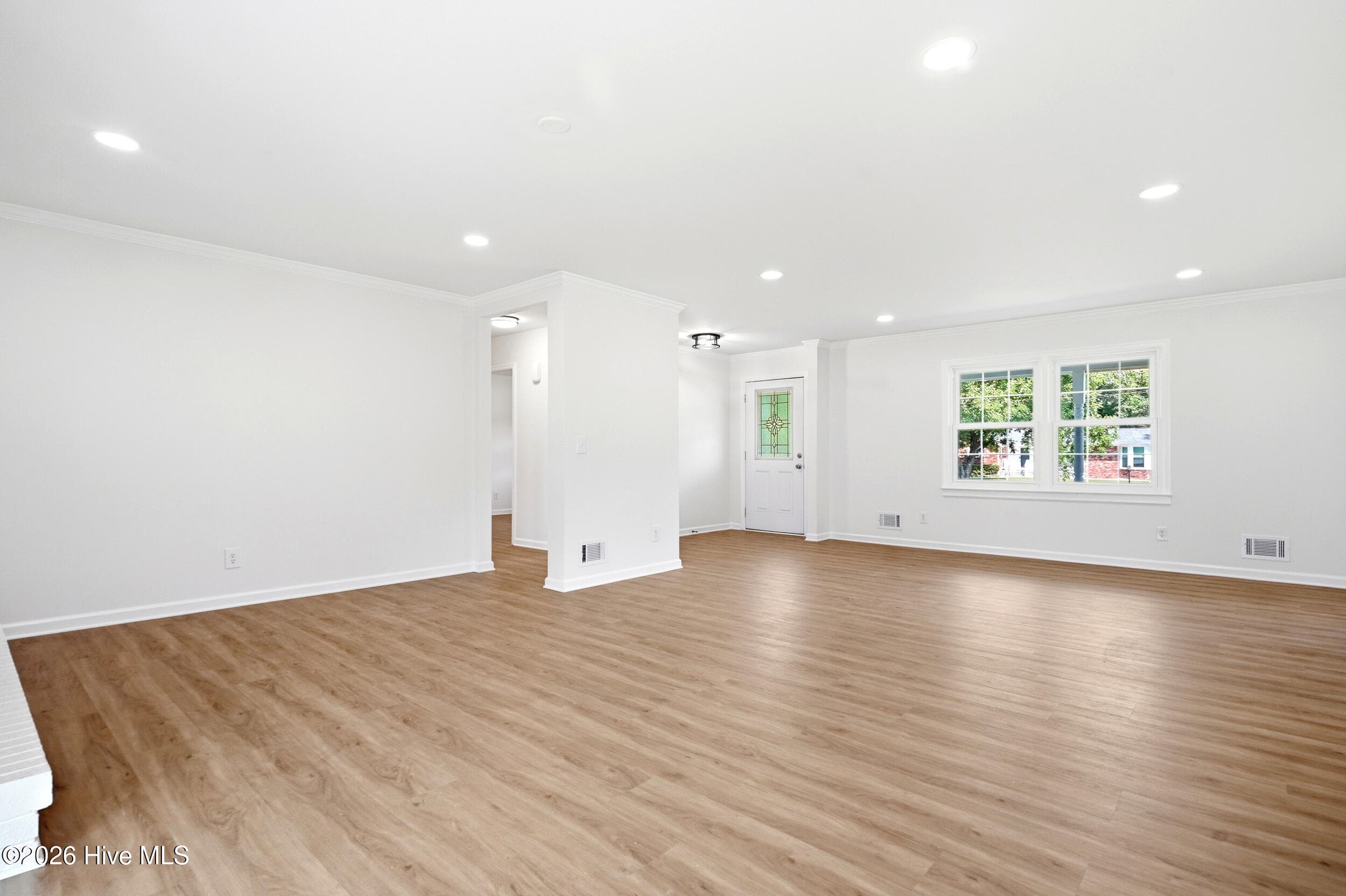 Single Family Residence at 4622 Dean Drive, Wilmington, NC 28405, photo 17 of 67