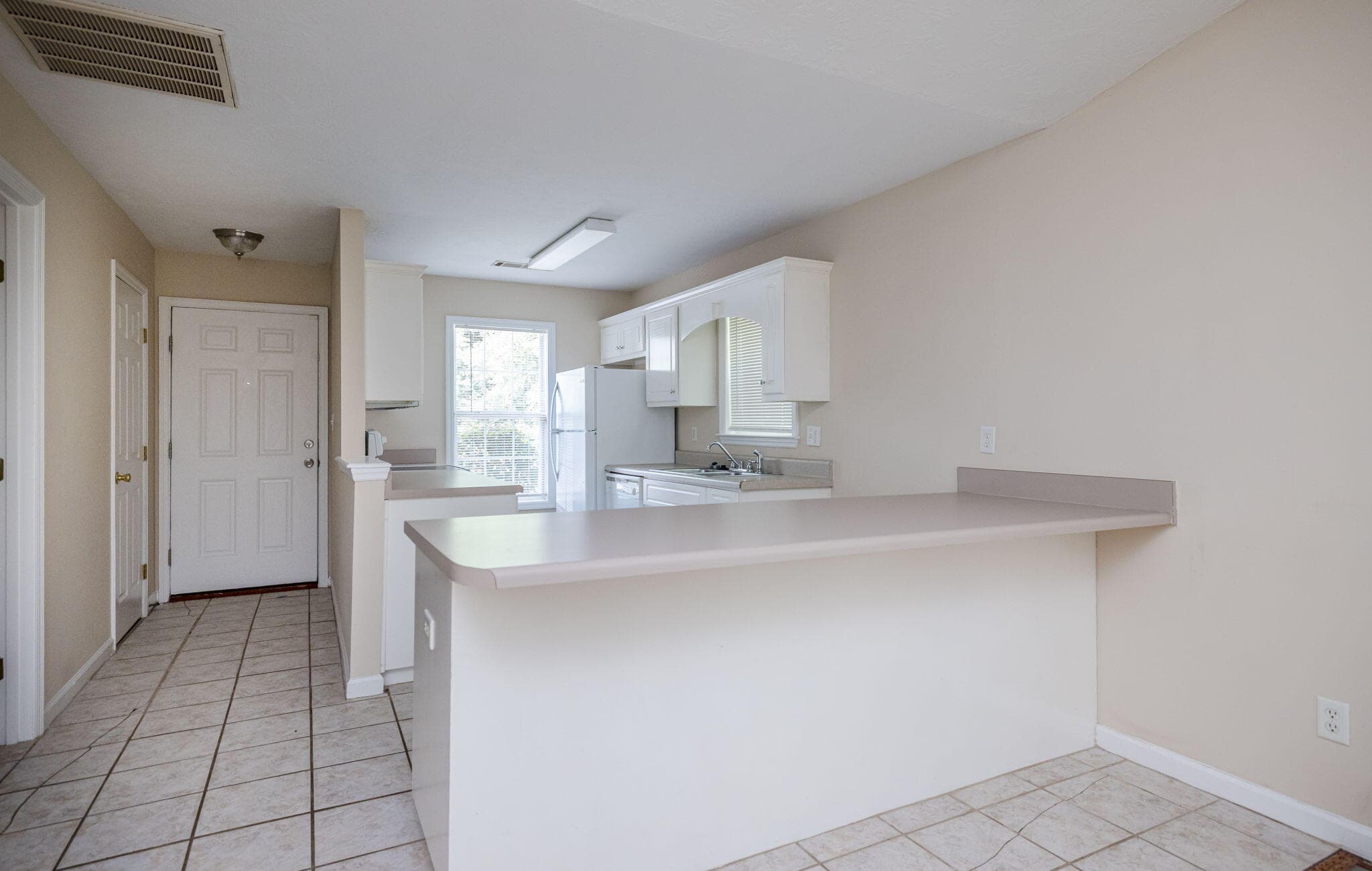 Townhouse at 2330 Lions Gate Drive, Augusta, GA 30909, photo 10 of 29