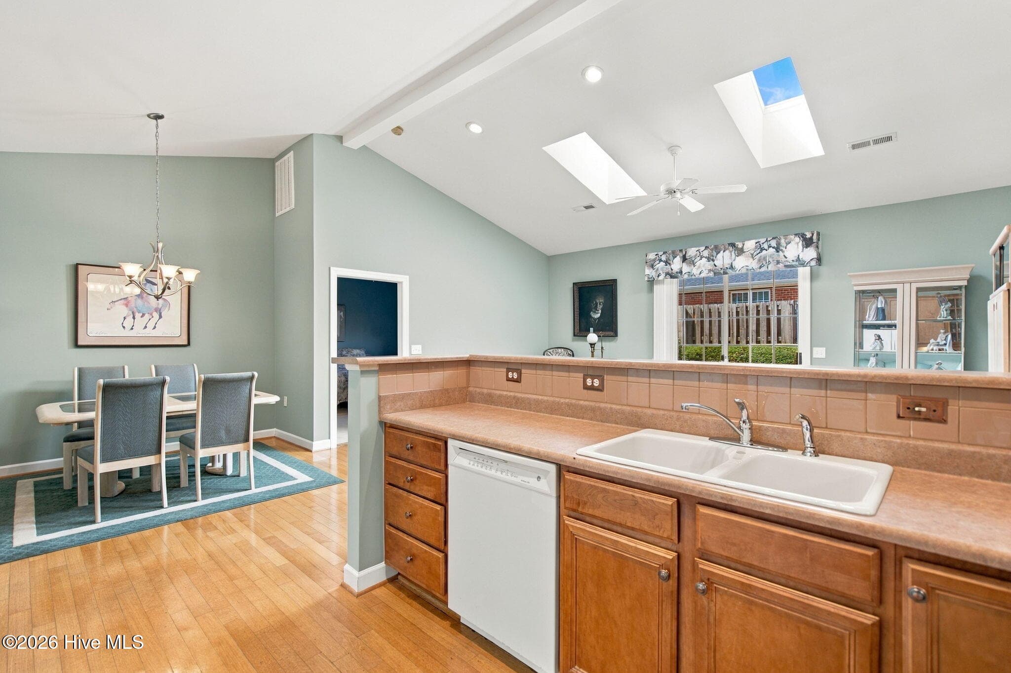 Townhouse at 5006 Carleton Drive Unit 137, Wilmington, NC 28403, photo 10 of 34