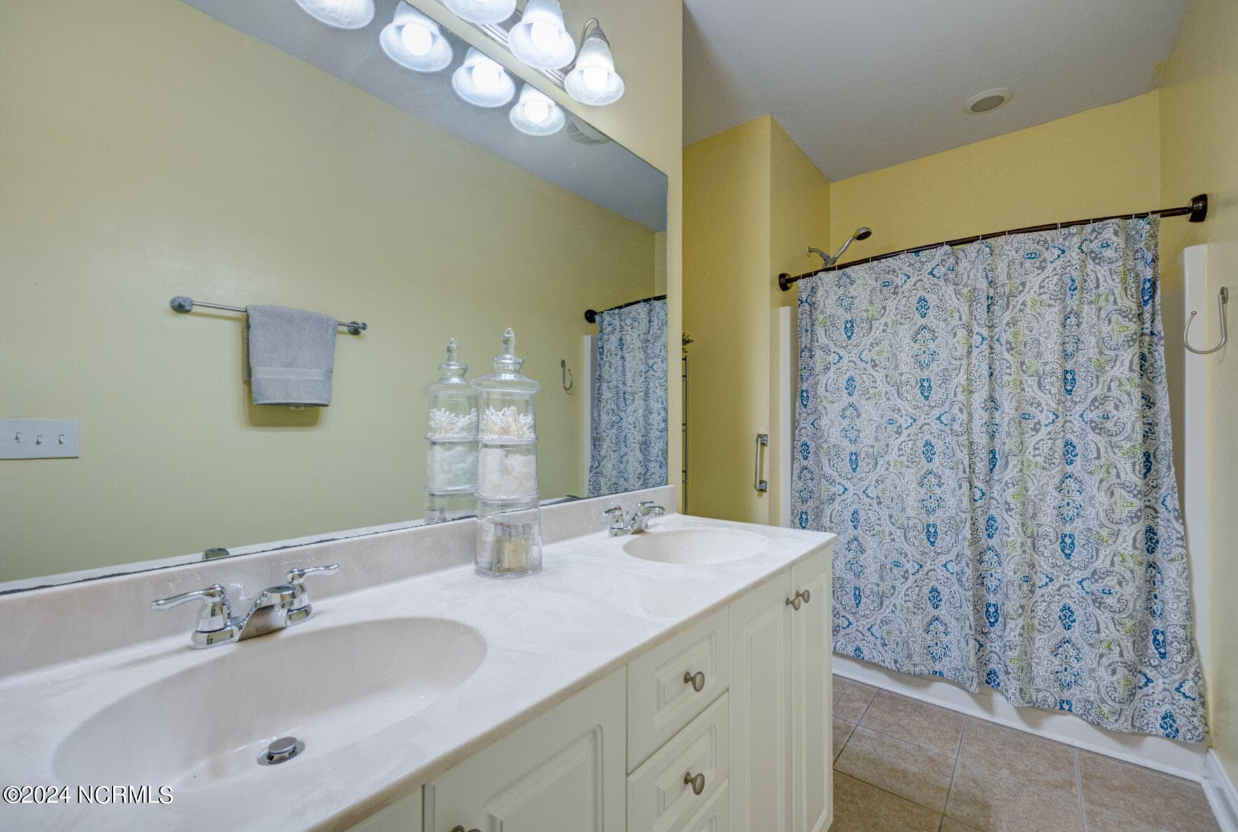 Townhouse at 1021 Macklin Street, Leland, NC 28451, photo 27 of 46