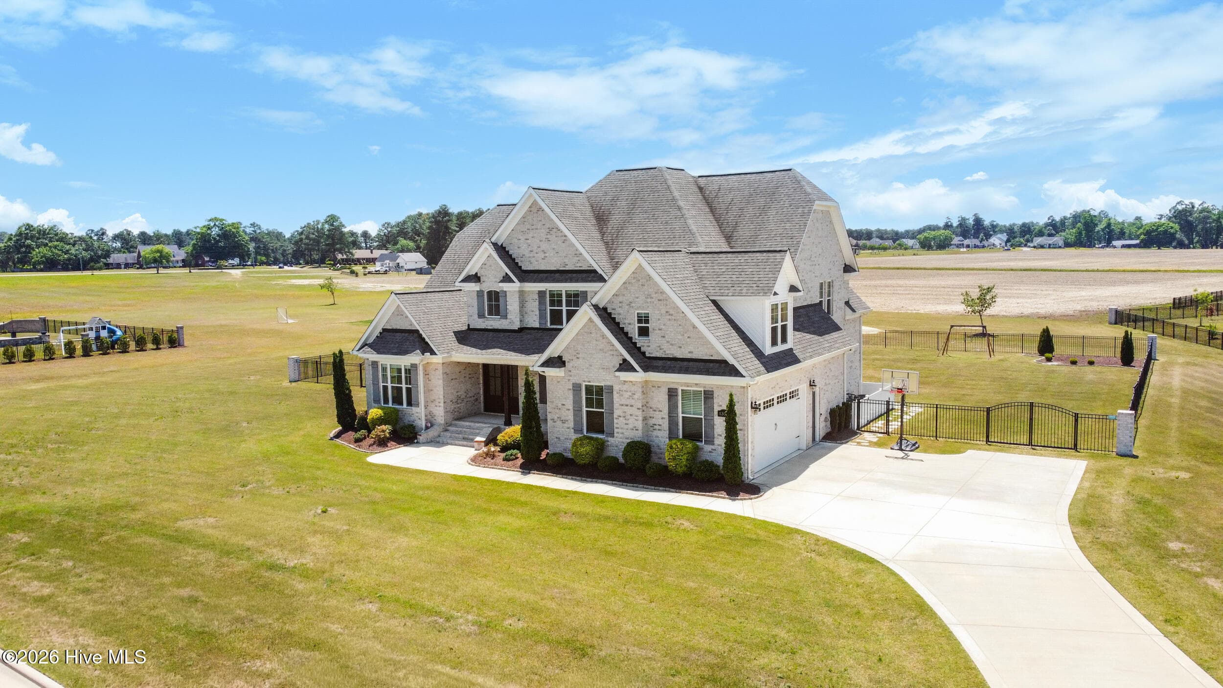 Single Family Residence at 1357 Autumn Lakes Drive, Grimesland, NC 27837, photo 14 of 14