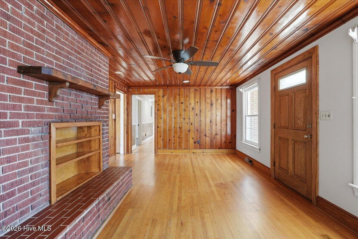 Den - 751 Tyree Road, Kinston, NC 28504