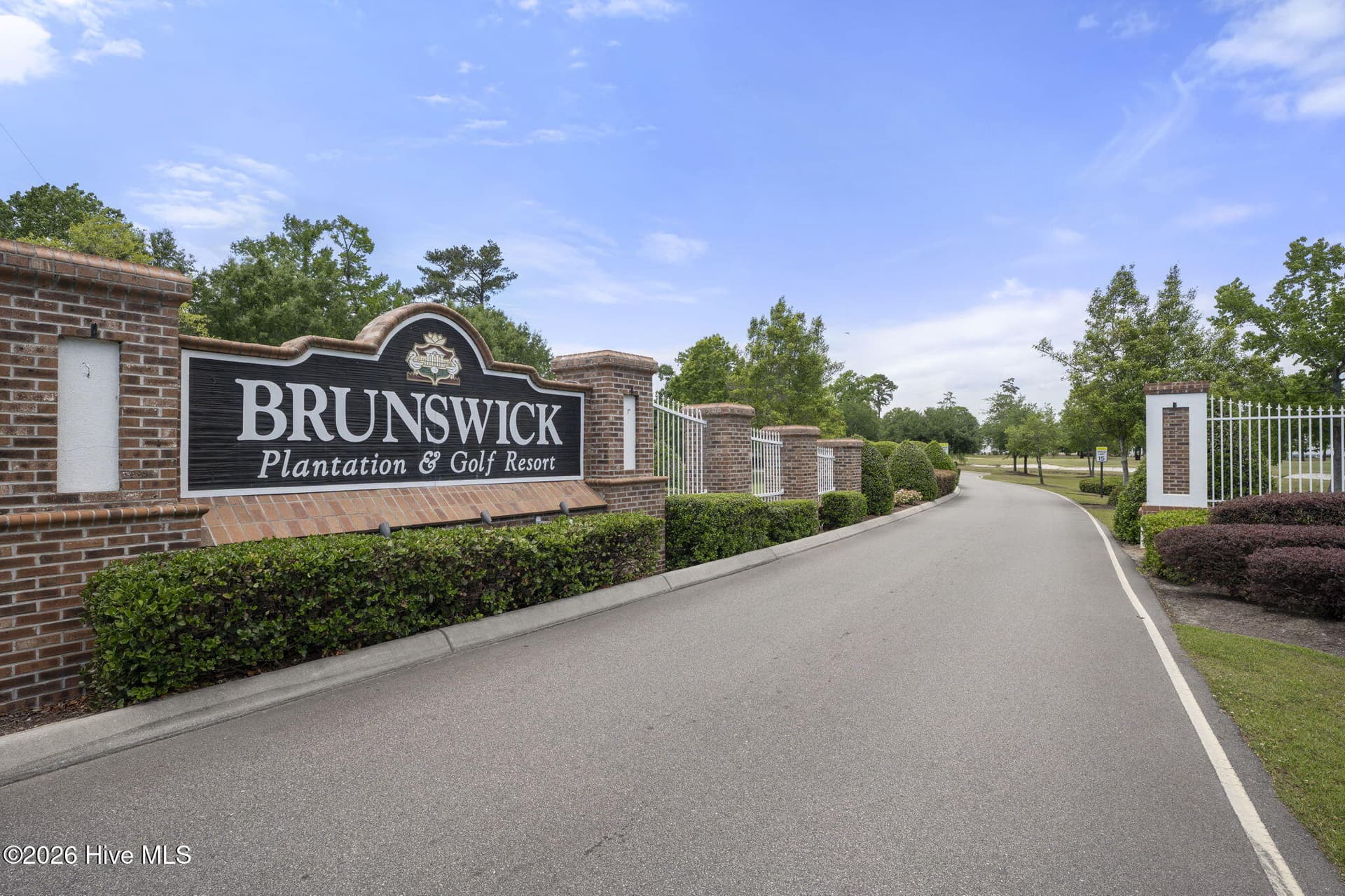 Single Family Residence at 665 Stanton Hall Drive NW, Calabash, NC 28467, photo 5 of 57