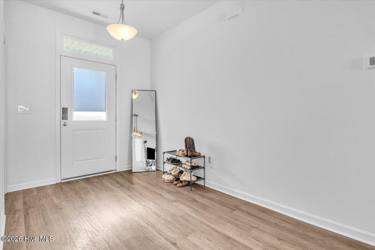 Single Family Residence at 1613 King Street, Wilmington, NC 28401, photo 20 of 67