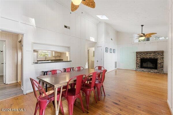 Single Family Residence at 2902 Canal Cove Road, Lake Waccamaw, NC 28450, photo 12 of 38