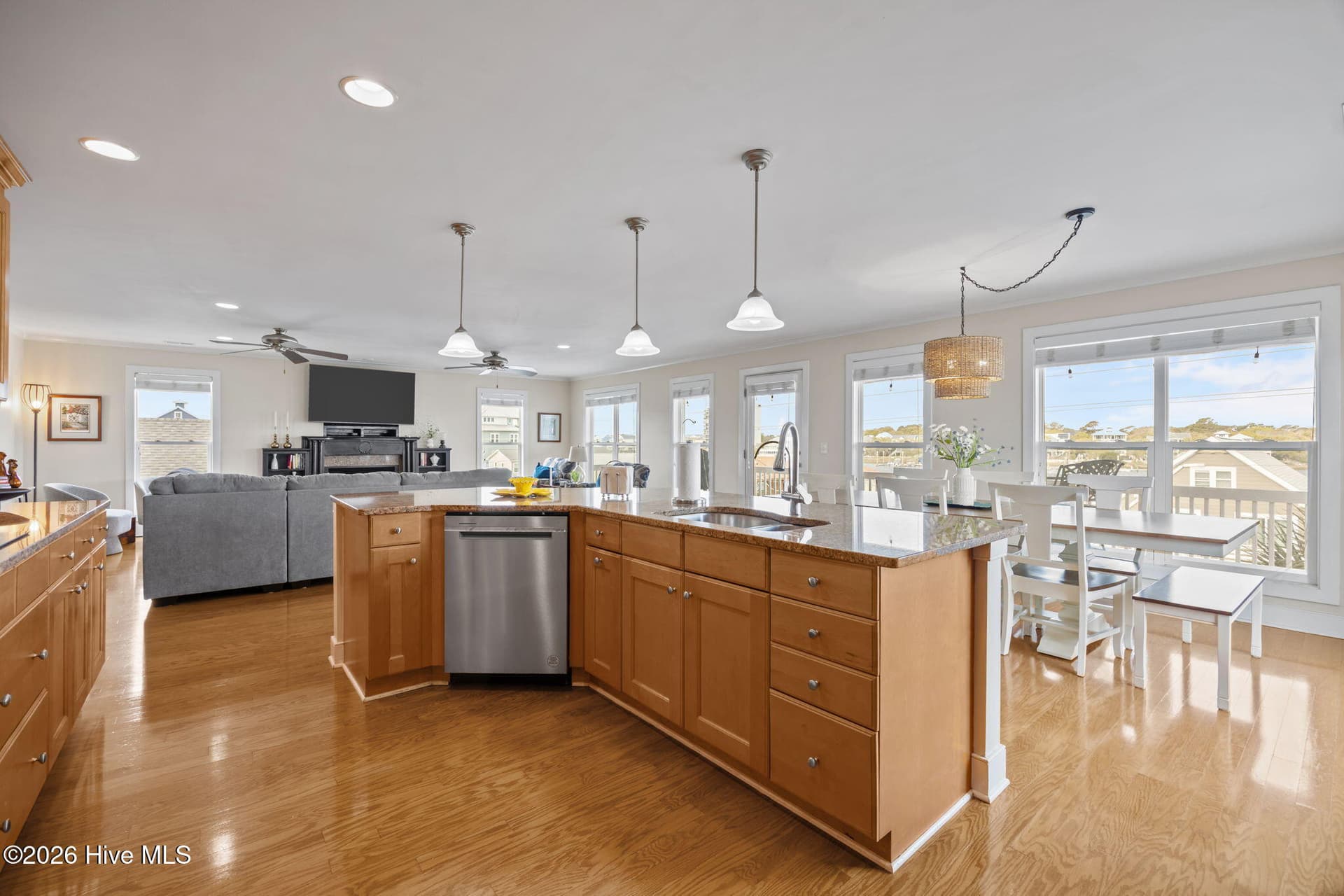 910 Canal Drive Unit B, Carolina Beach, NC 28428