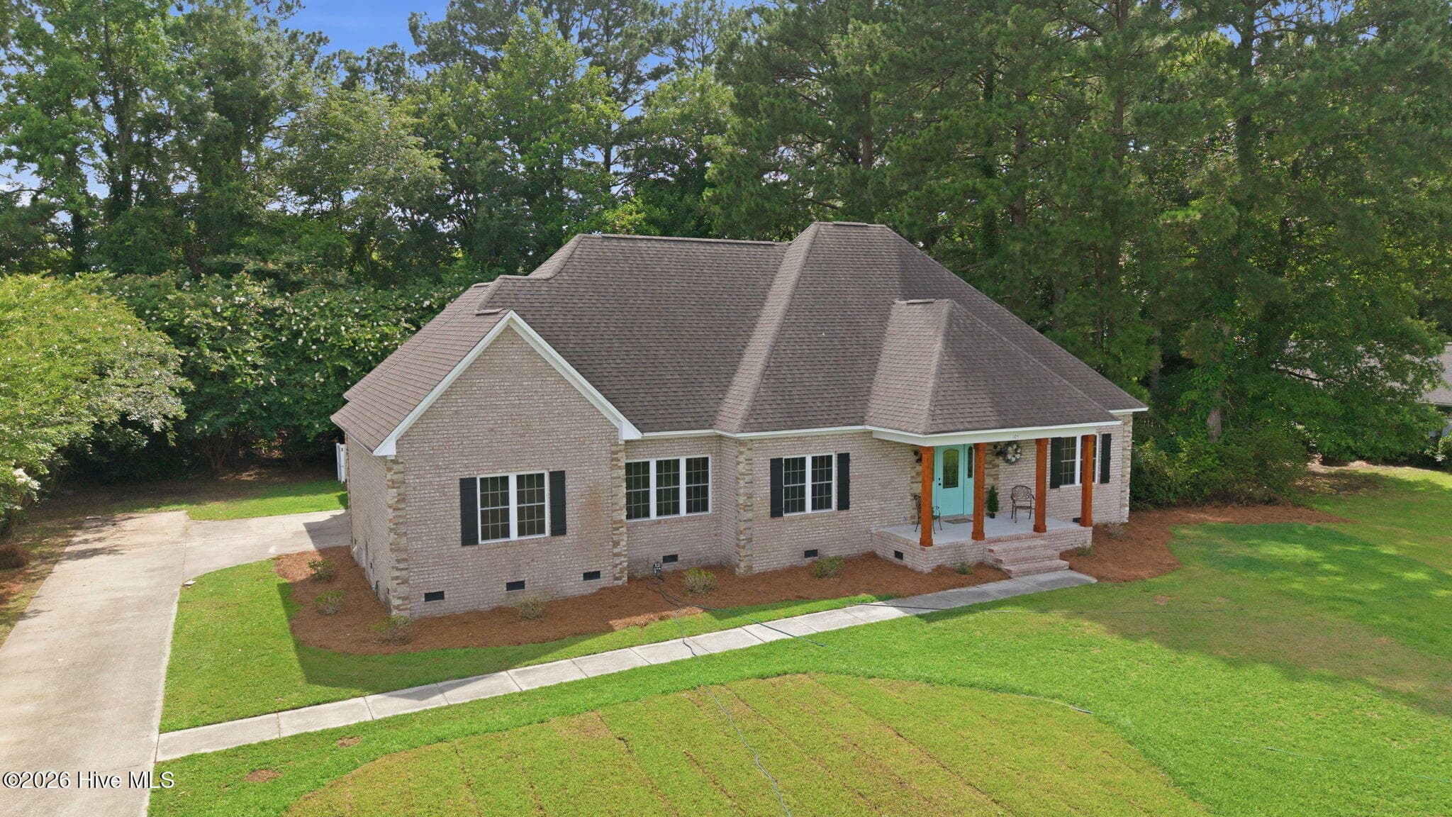 Single Family Residence at 105 Circle Street, Washington, NC 27889, photo 5 of 58