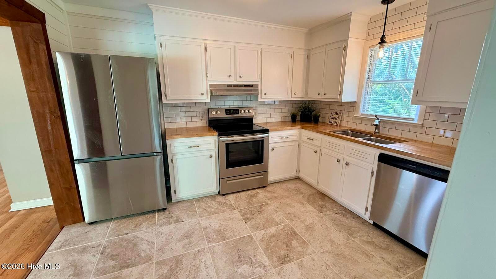 Single Family Residence at 1761 Wycliffe Street, Augusta, GA 30904, photo 11 of 23