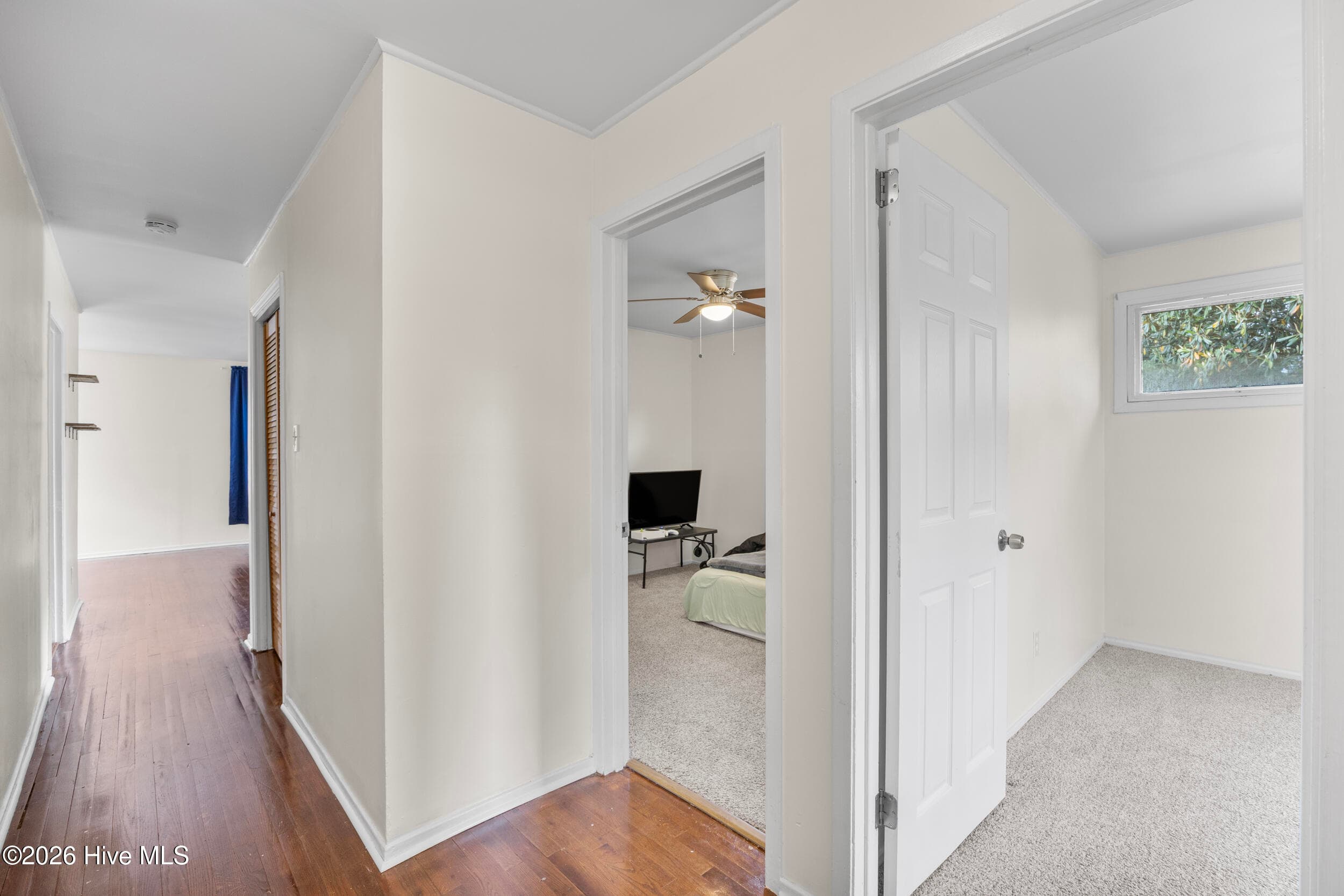 Single Family Residence at 530 Oak Lane, Jacksonville, NC 28540, photo 14 of 32