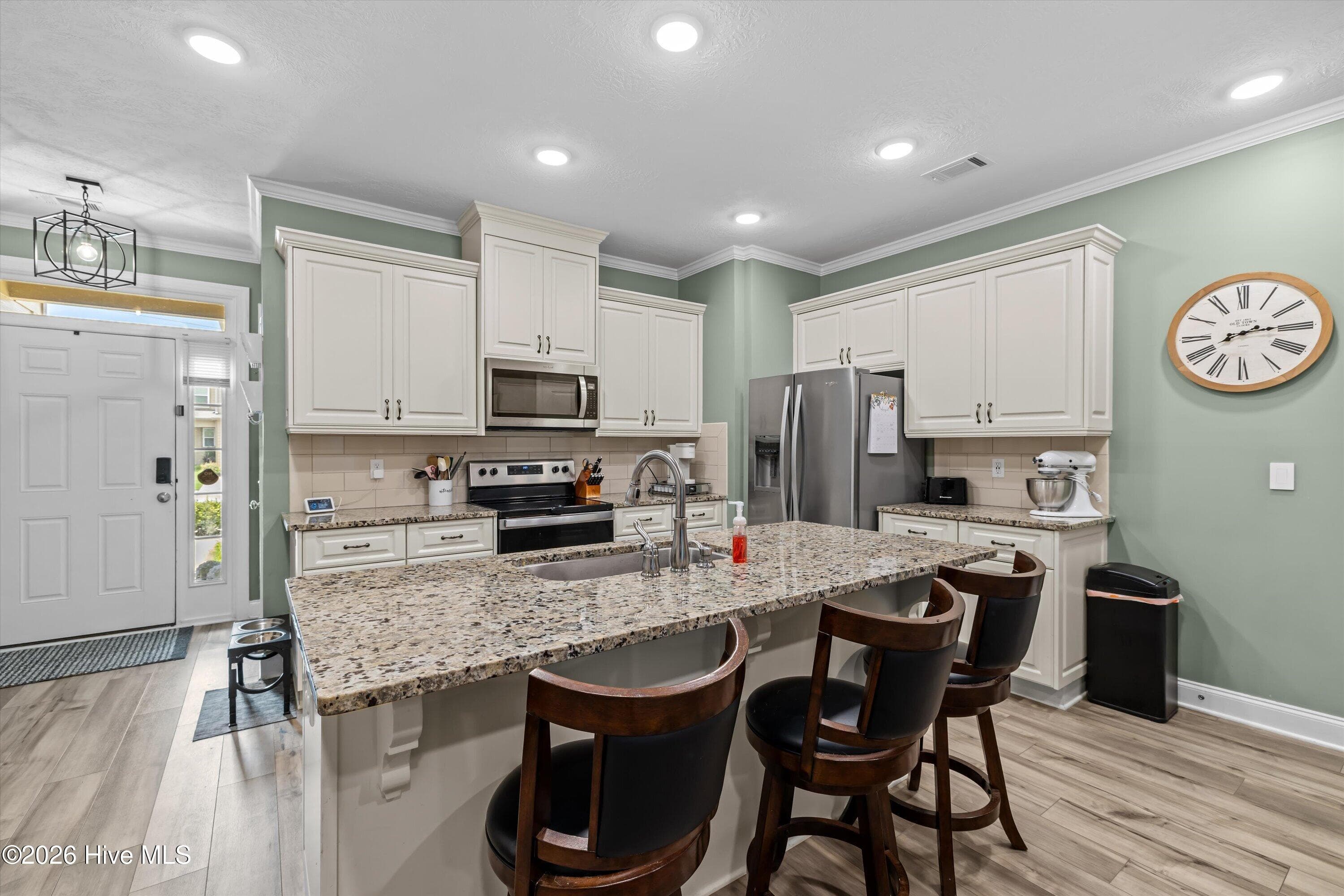 Townhouse at 593 Vinings Drive, Grovetown, GA 30813, photo 9 of 41